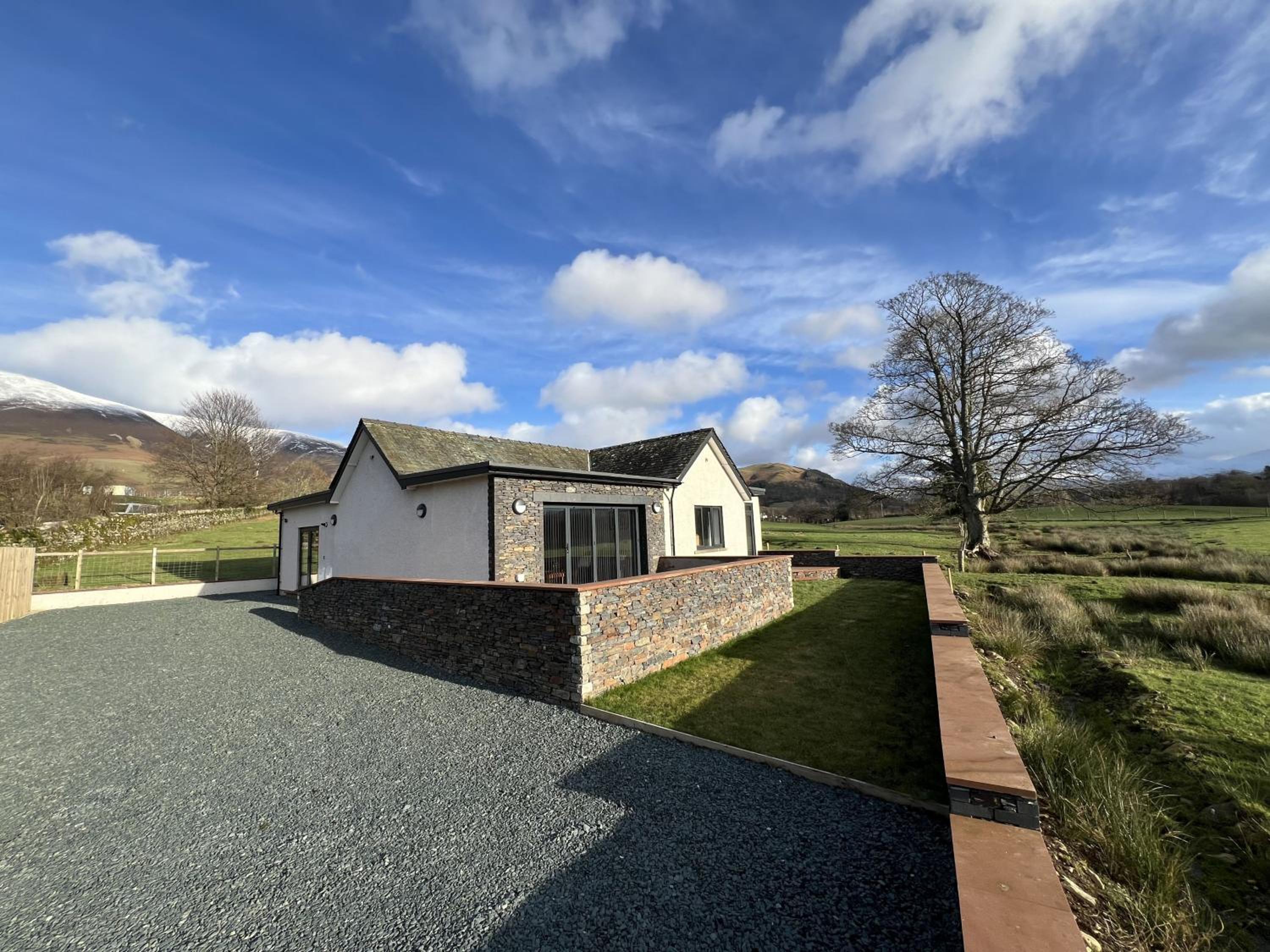 Langrigg Cottage HOT TUB HIRE AVAILABLE