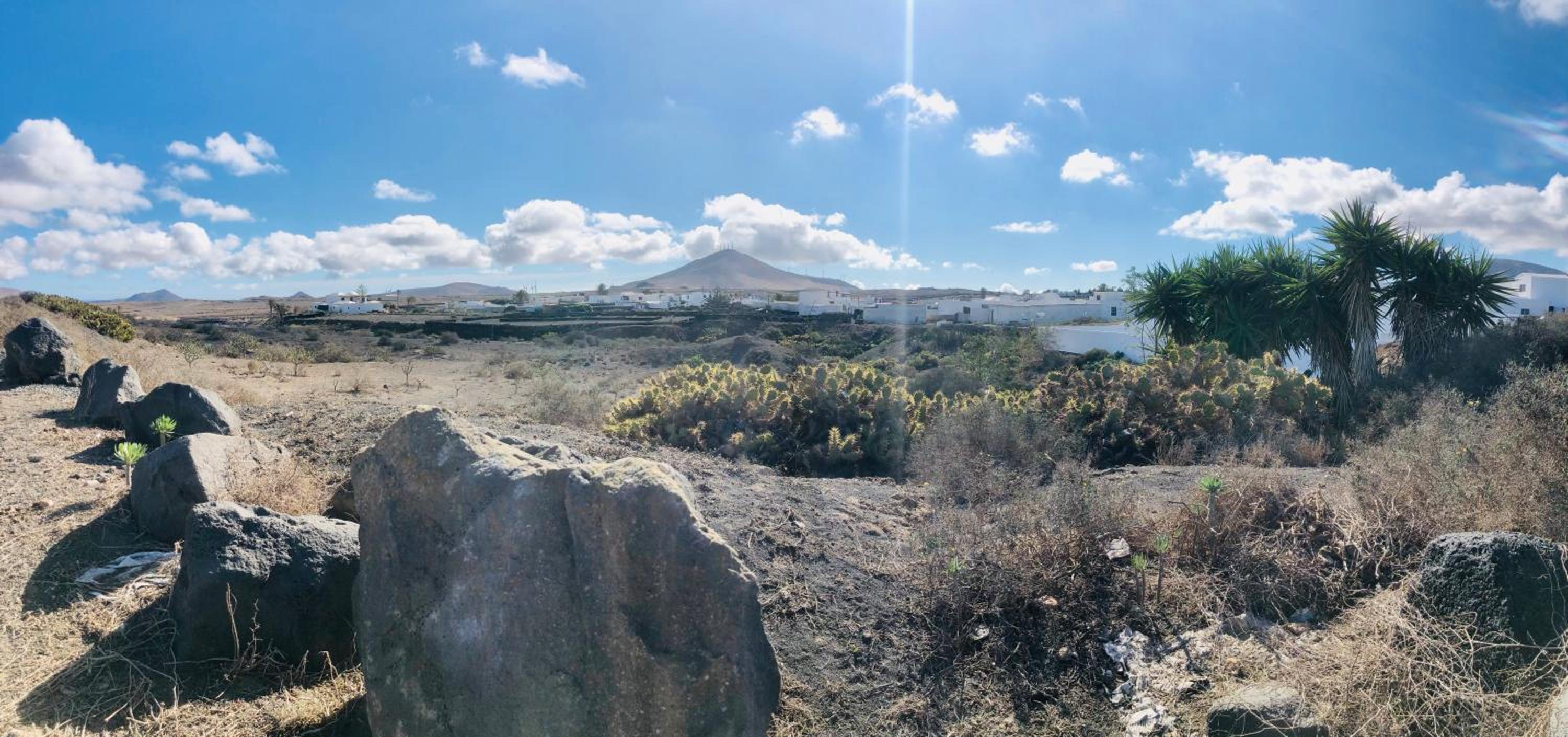 Apartment Alegranza in the beautiful village of Mozaga, Lanzarote
