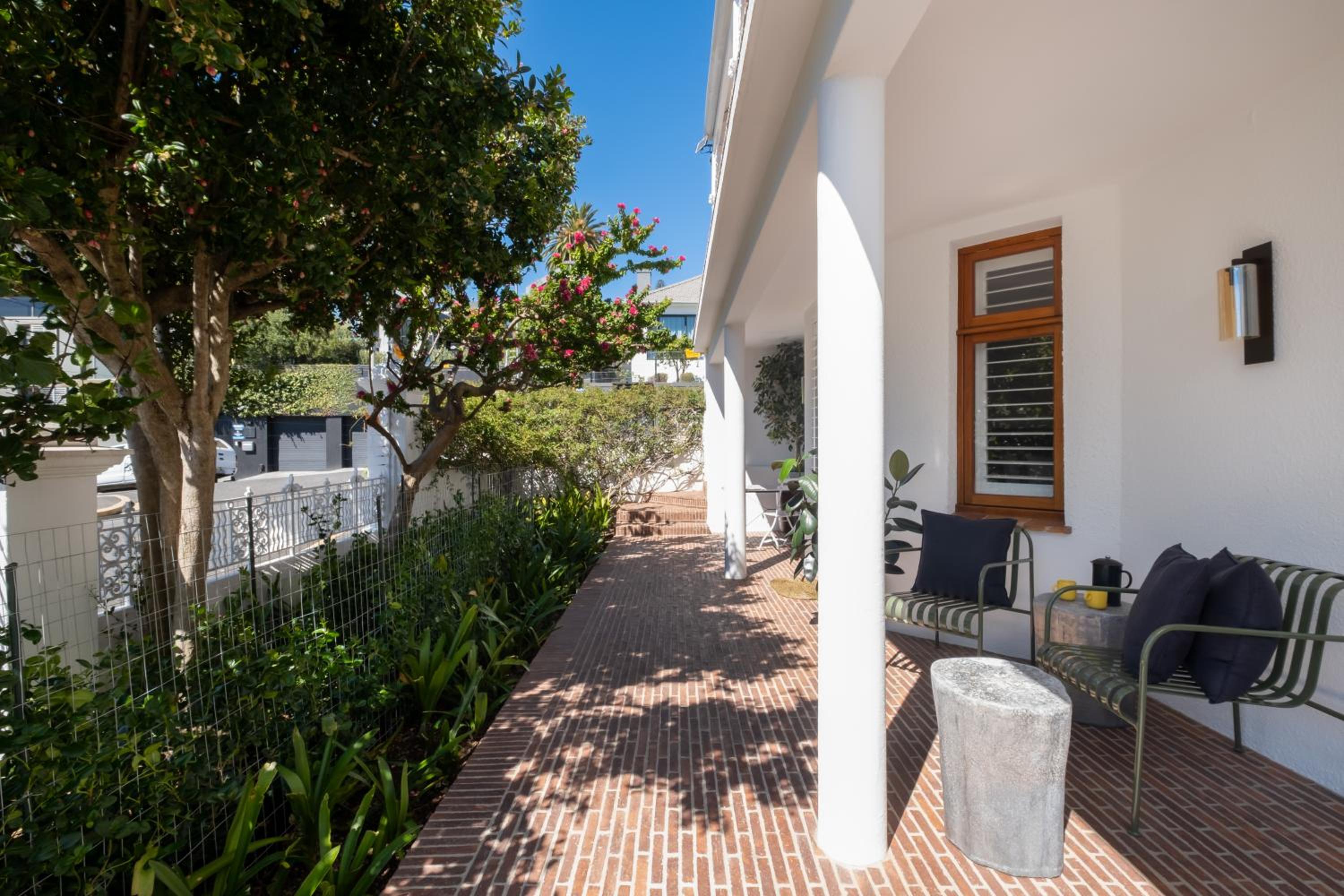 Tamboerskloof Luxury Apartment.