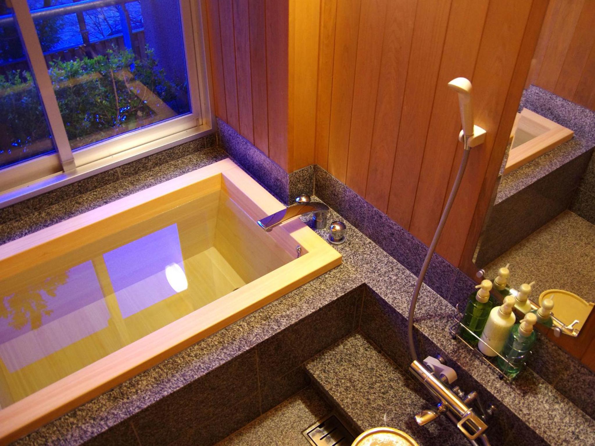 Gero Onsen Yukyunohana