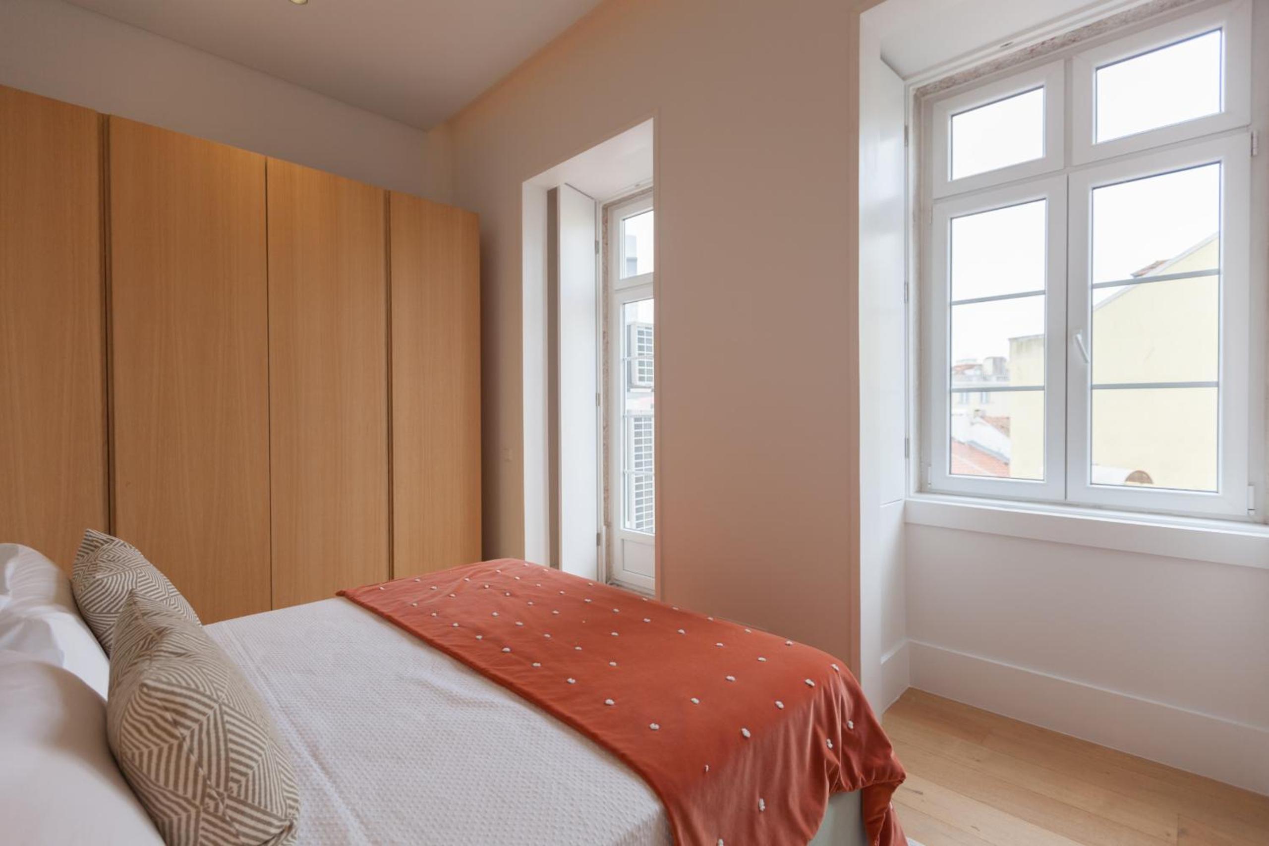 FLH Príncipe Real Luxury Spacious Apartment view 4