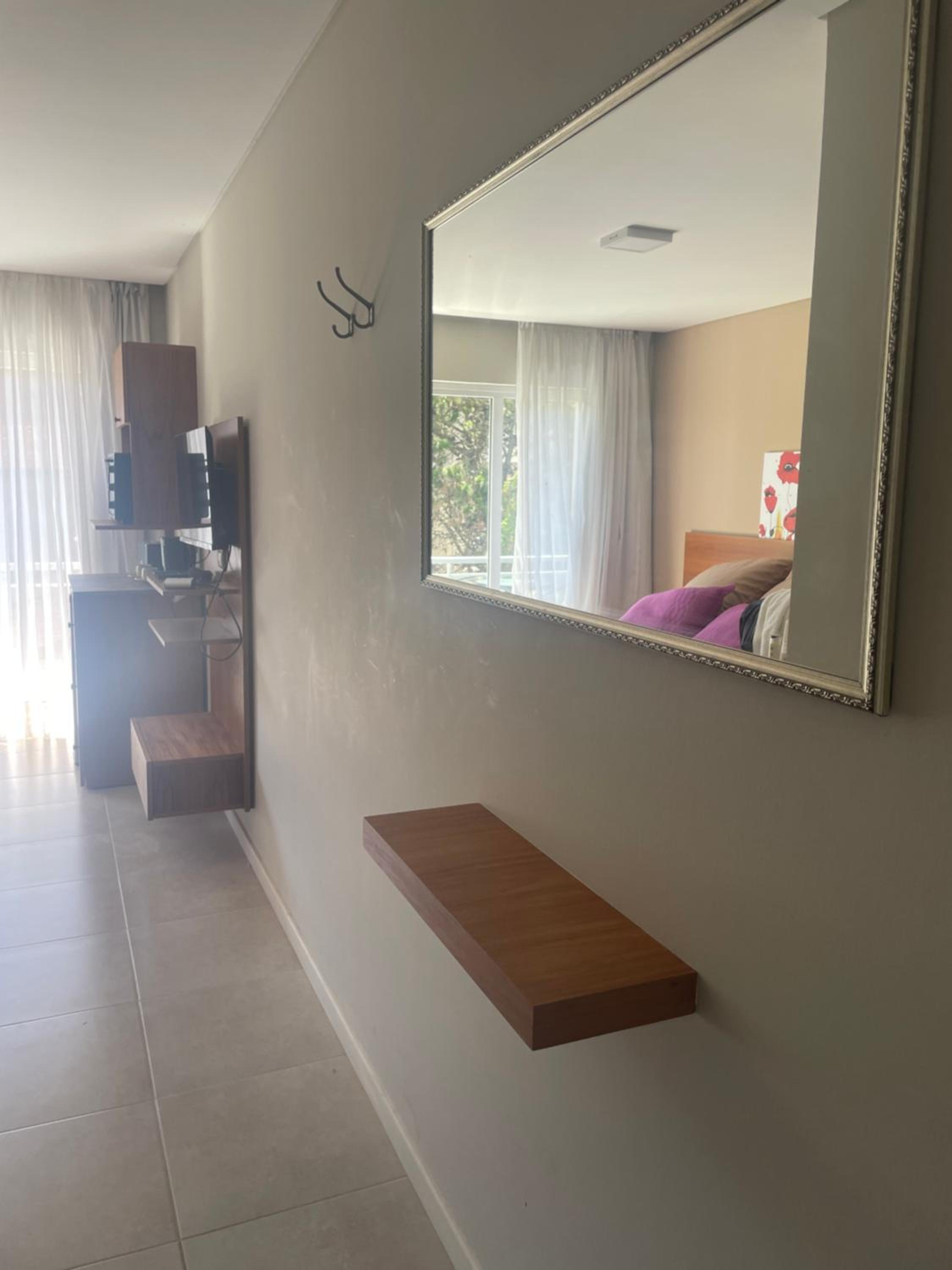 Monoambiente con balcón para dos personas en Pinamar amenitie