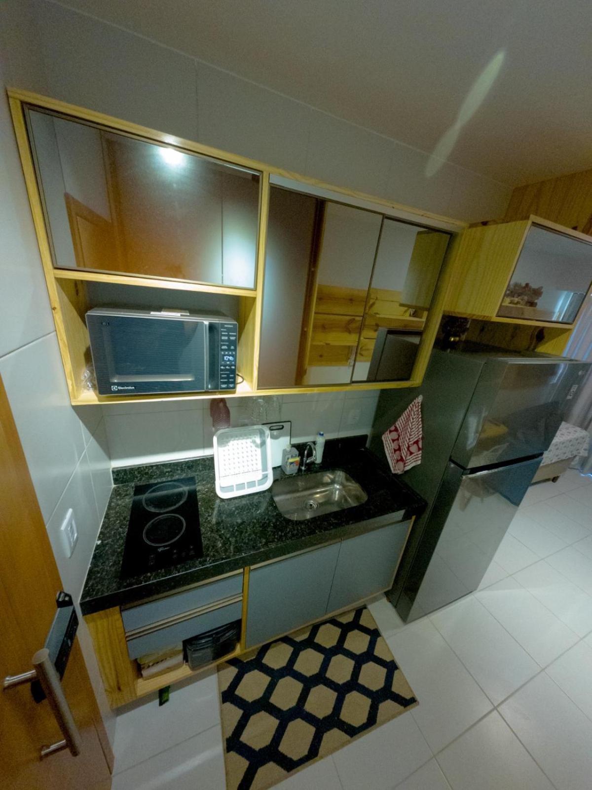 Resort em Porto de Galinhas- Flat Térreo Frente Piscinas- Muro Alto-B18