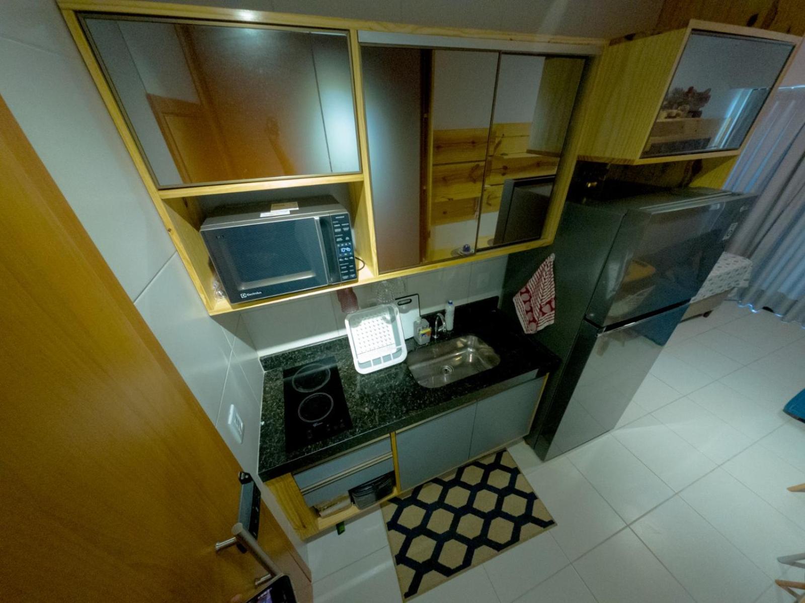 Resort em Porto de Galinhas- Flat Térreo Frente Piscinas- Muro Alto-B18