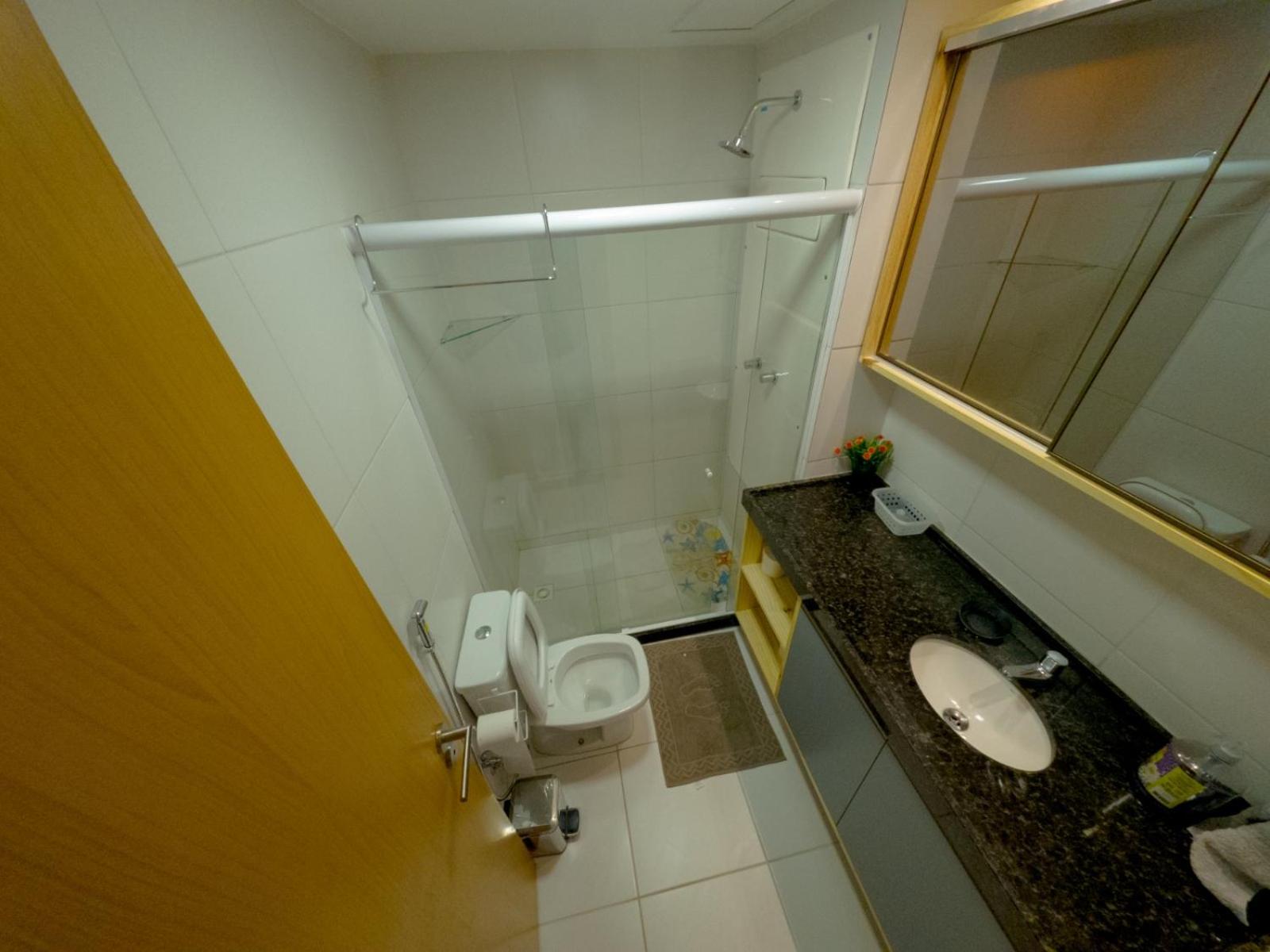 Resort em Porto de Galinhas- Flat Térreo Frente Piscinas- Muro Alto-B18