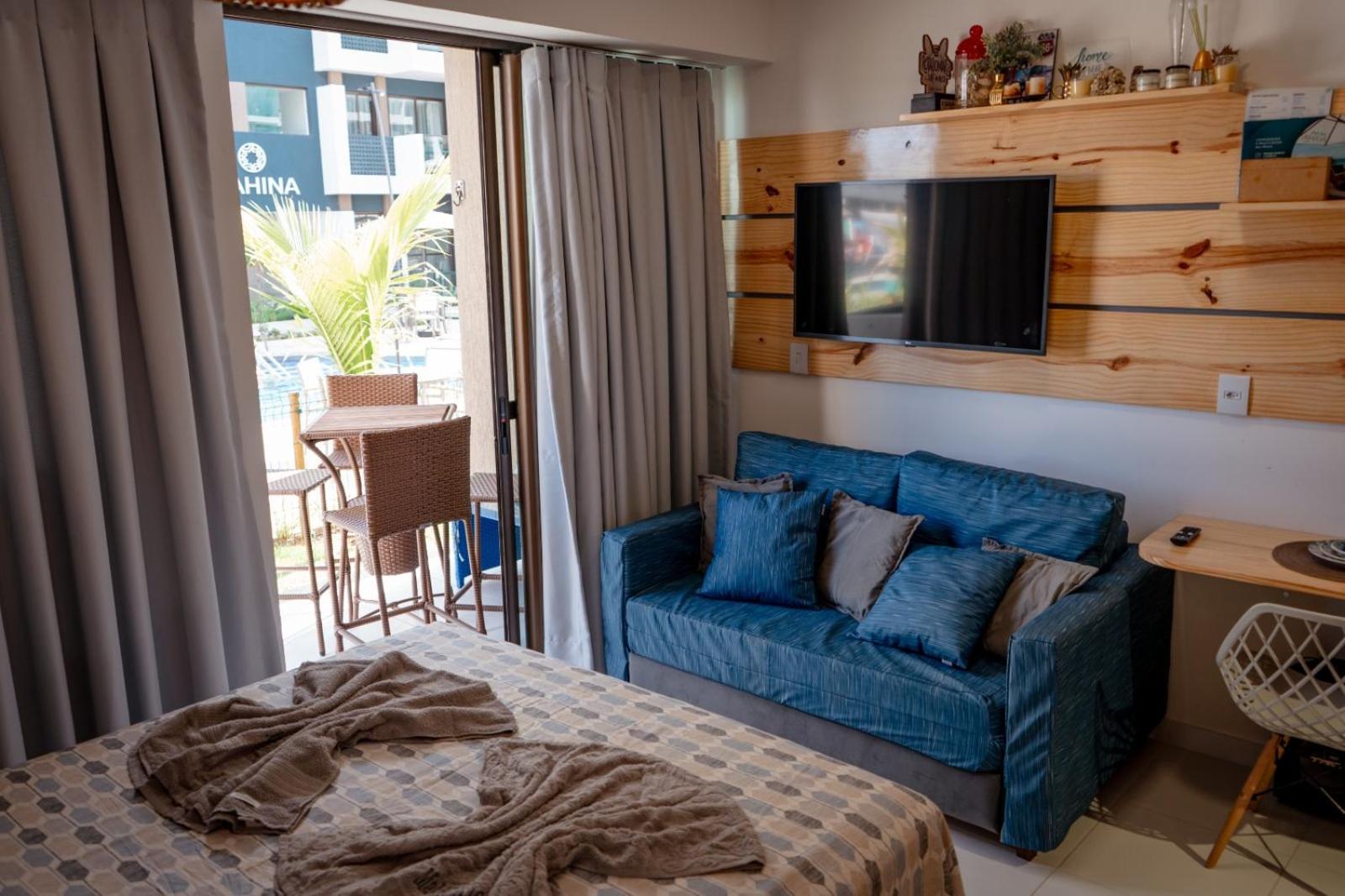 Resort em Porto de Galinhas- Flat Térreo Frente Piscinas- Muro Alto-B18