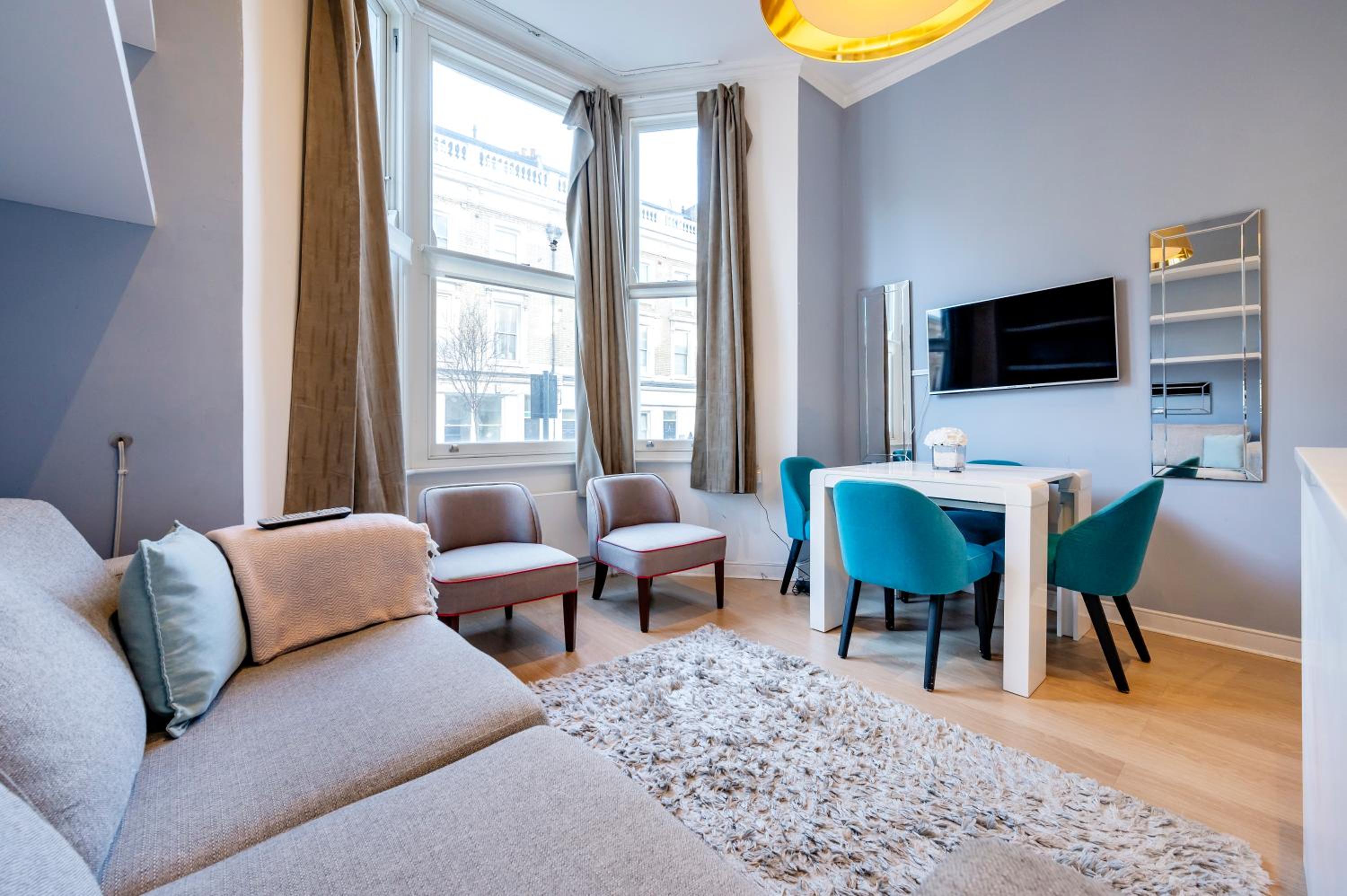 Chelsea Two Bedroom Apartment