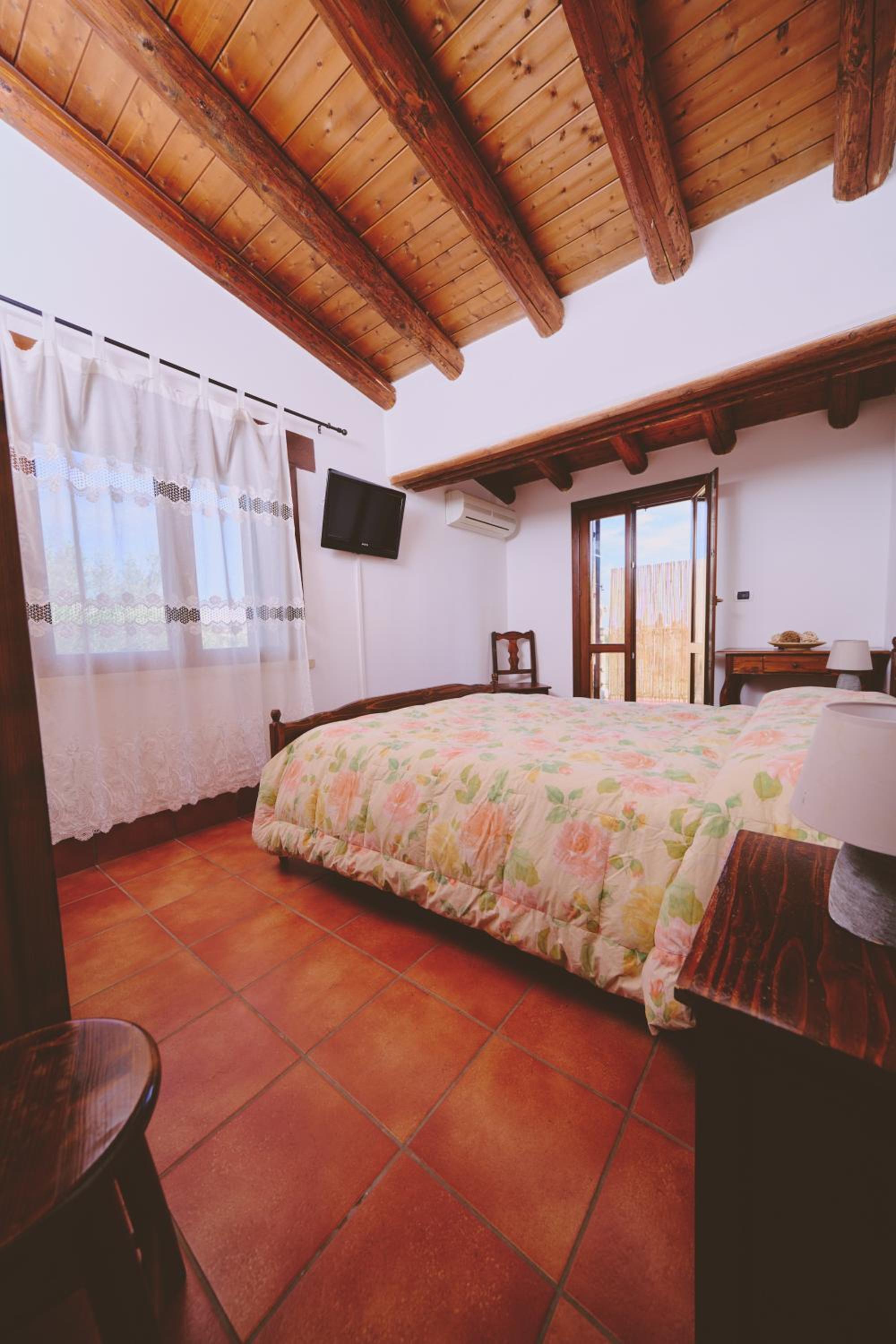 B&B Casale degli Ulivi view 3