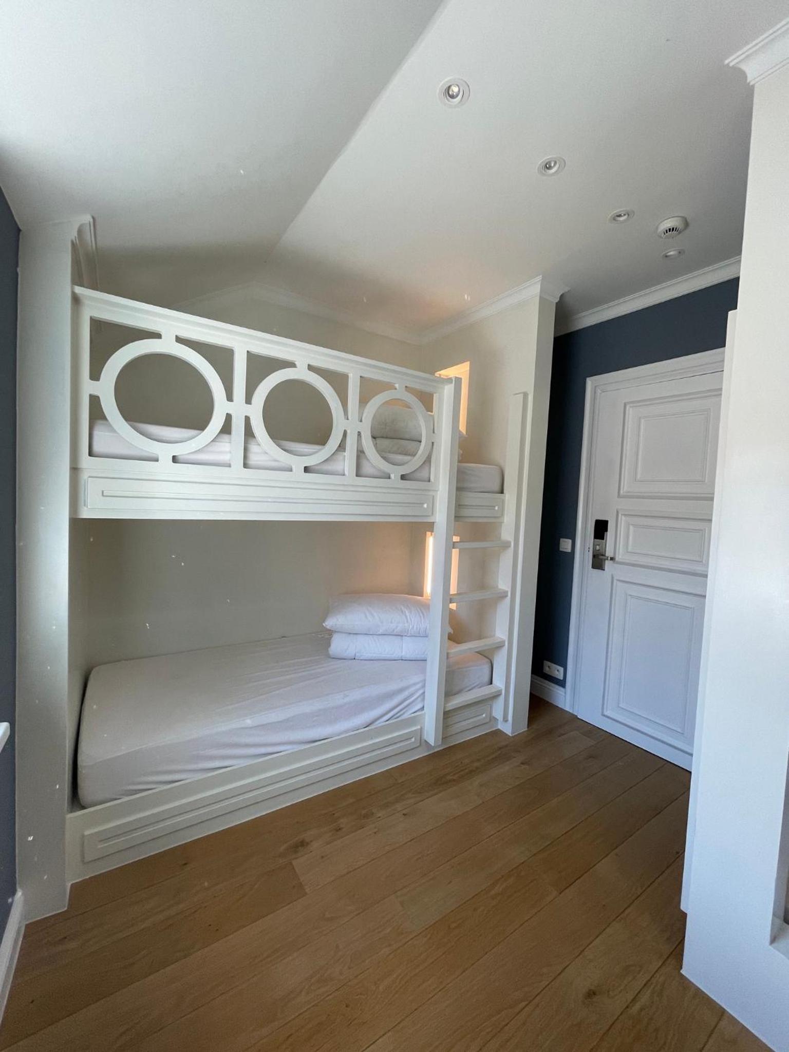 Bruges Vacations - Hostel Lybeer Bruges - Property Image 1