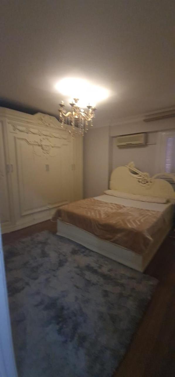 Luxury apartment 10 minutes from airport full services