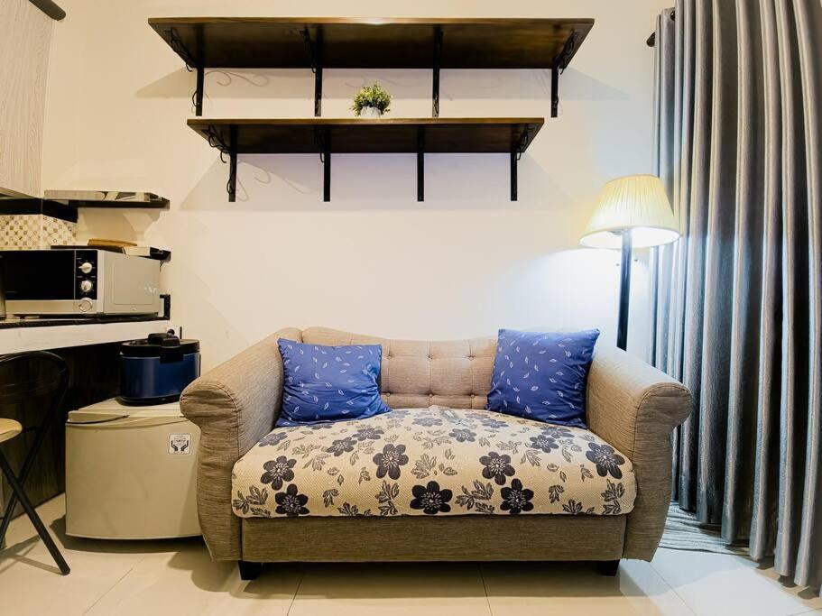 AYOYE Comfort Stay Jatibening view 2