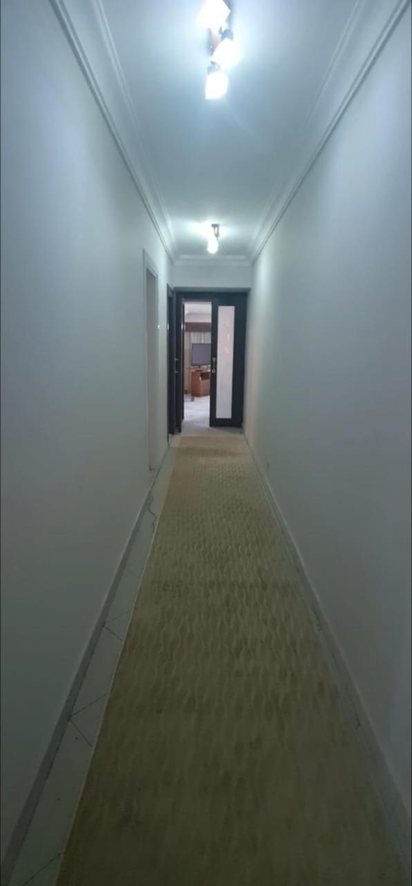 Luxury apartment 10 minutes from airport full services