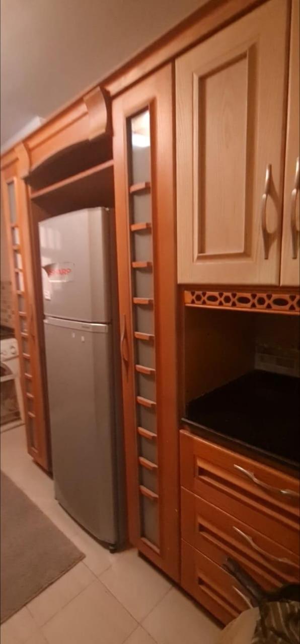 Luxury apartment 10 minutes from airport full services