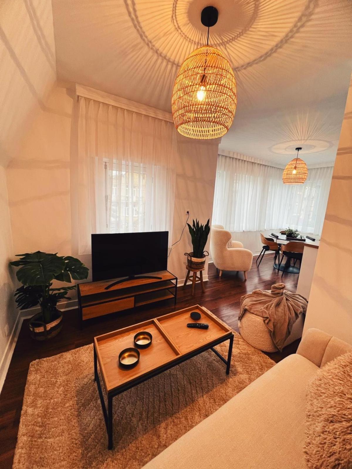 Studio Bella