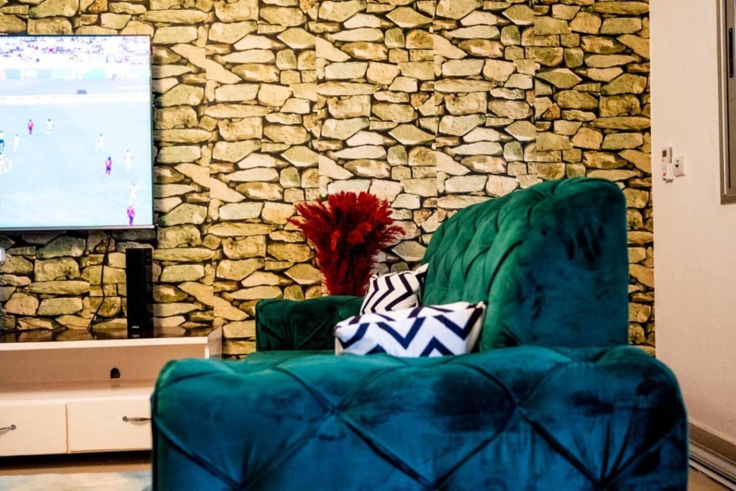 Stunning 4-Bed Villa in cocody engre Abidjan