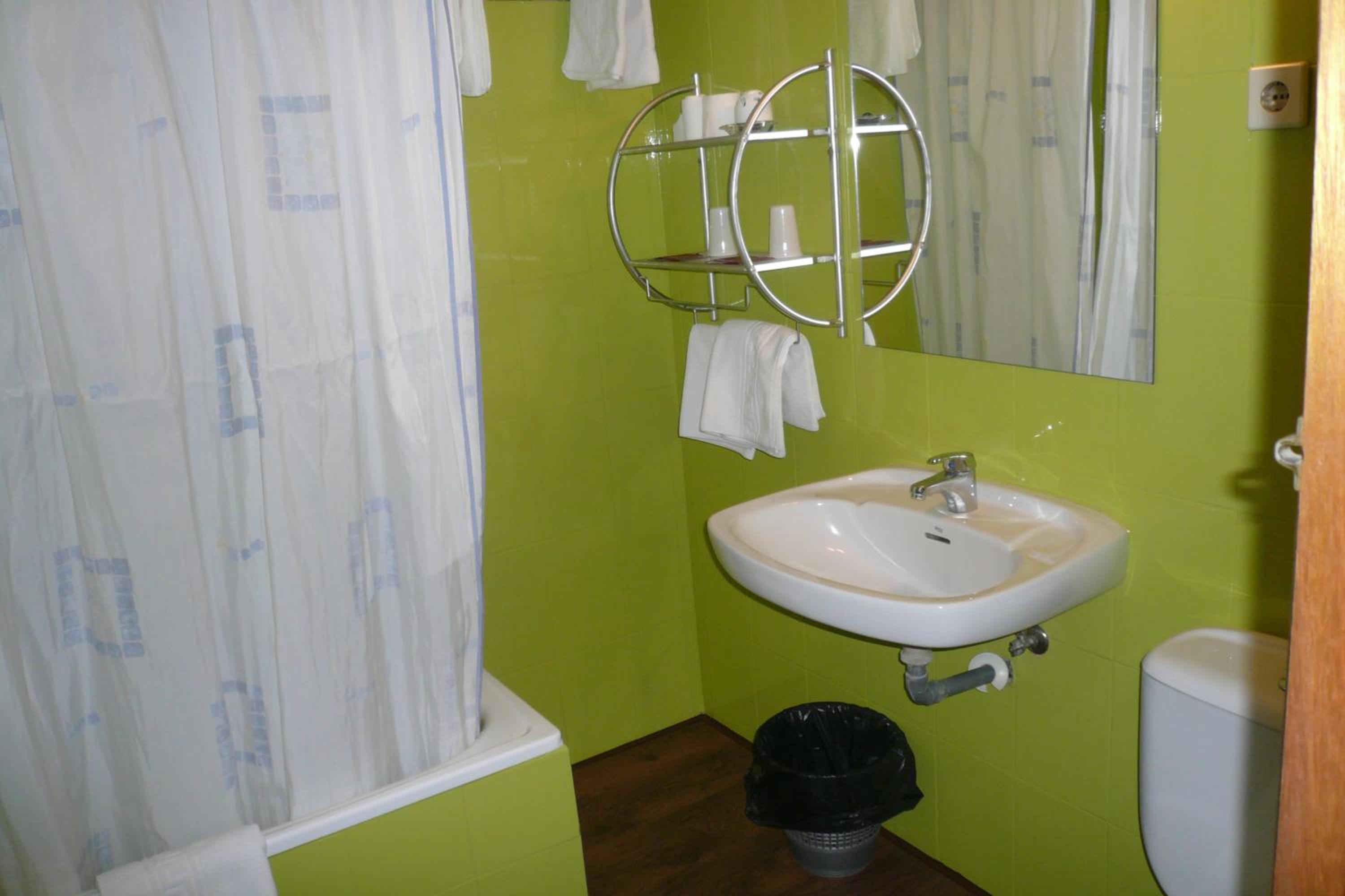 Photo 37