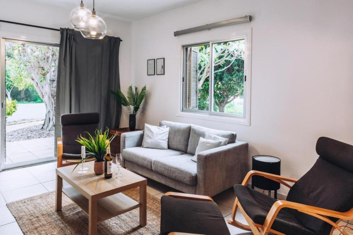 H&O Royal Townhouse in Center Paphos