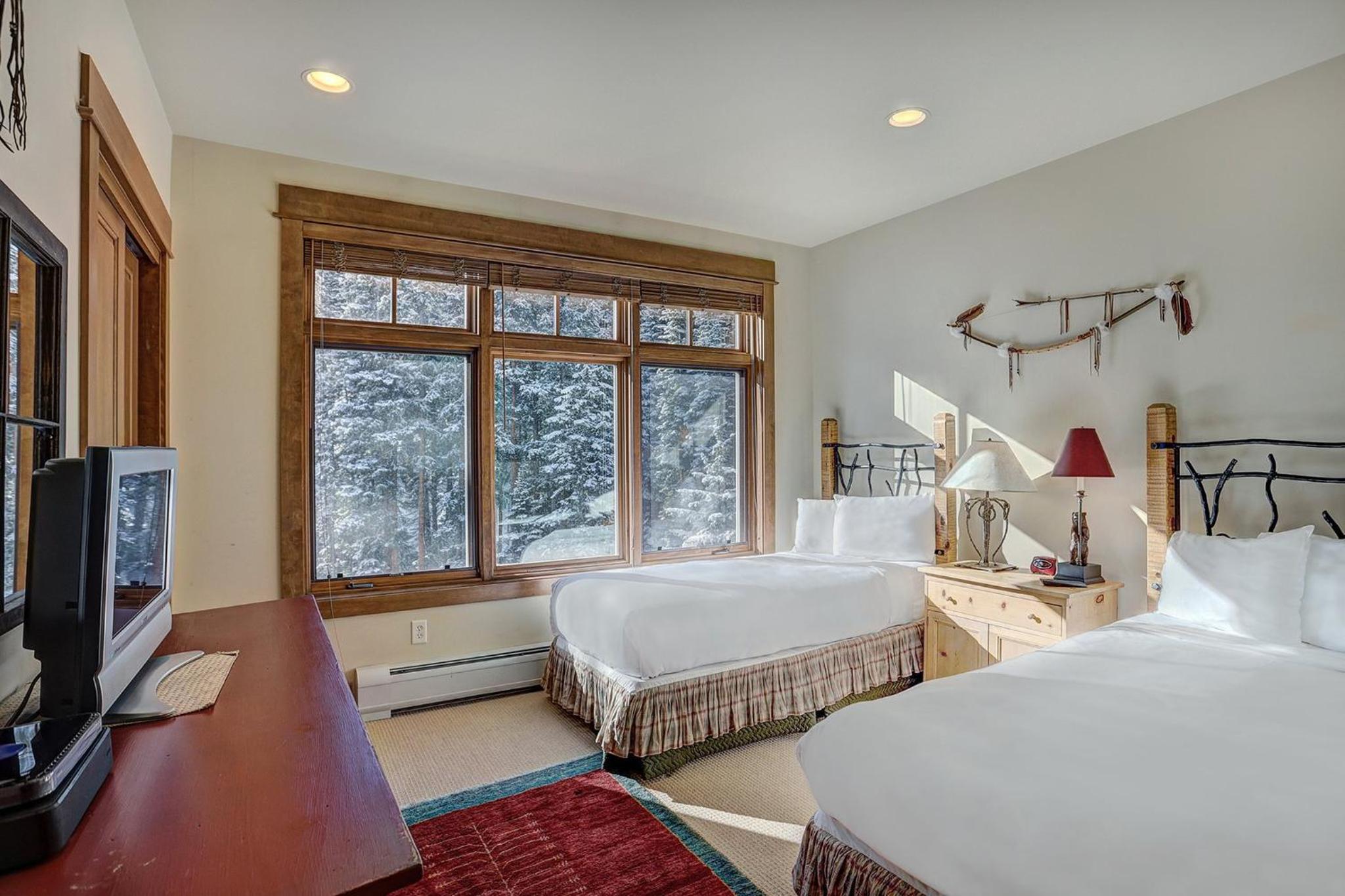 Timbers & Lone Eagle by Vail Resorts