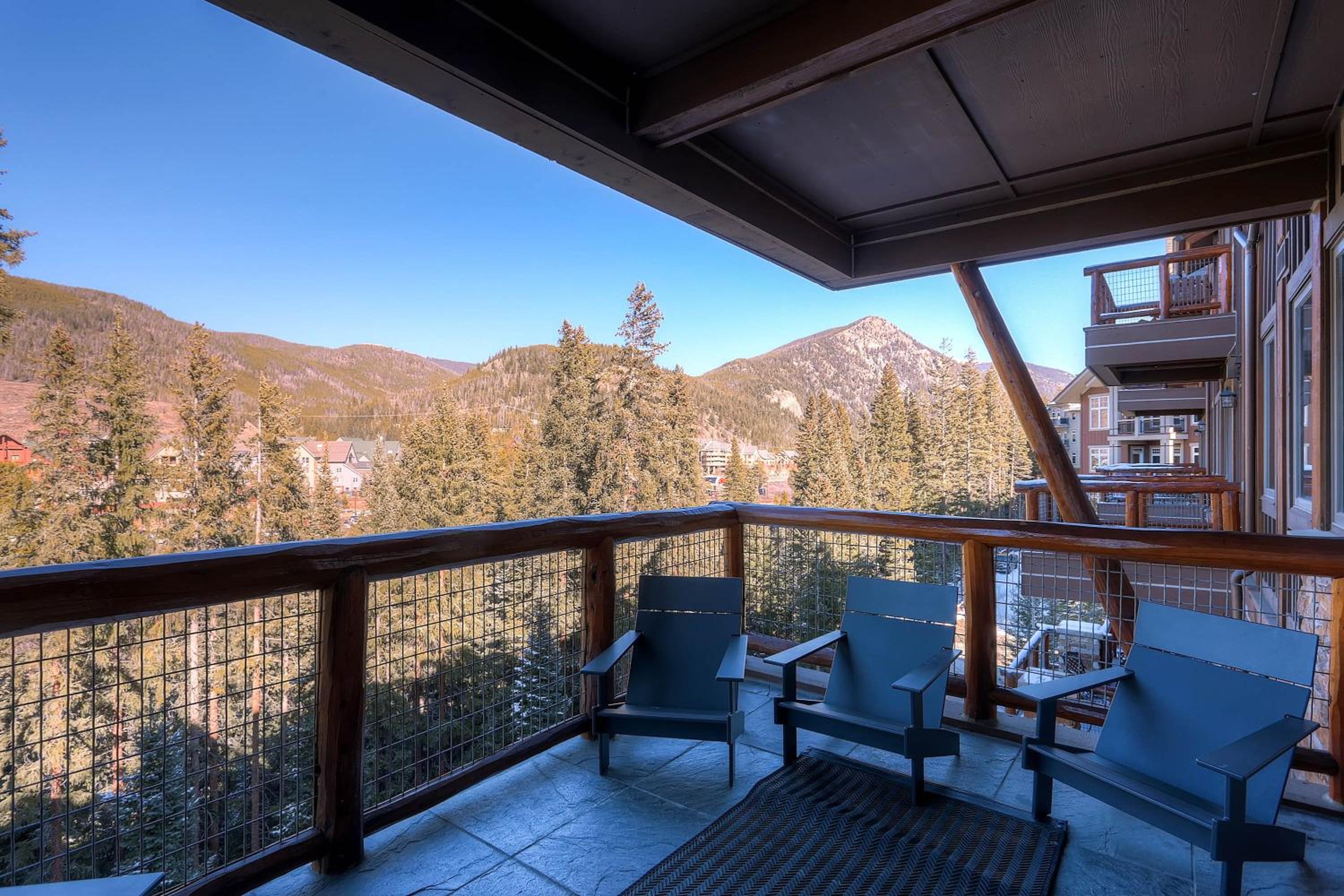 Timbers & Lone Eagle by Vail Resorts