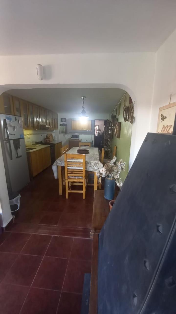 CASA AMPLIA Y CONFORTABLE