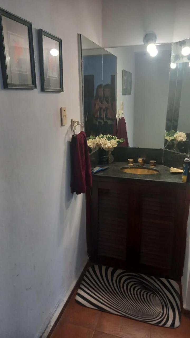 CASA AMPLIA Y CONFORTABLE