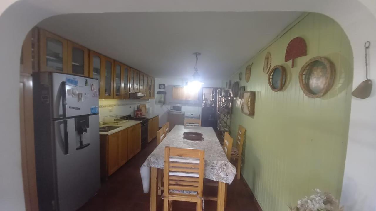 CASA AMPLIA Y CONFORTABLE