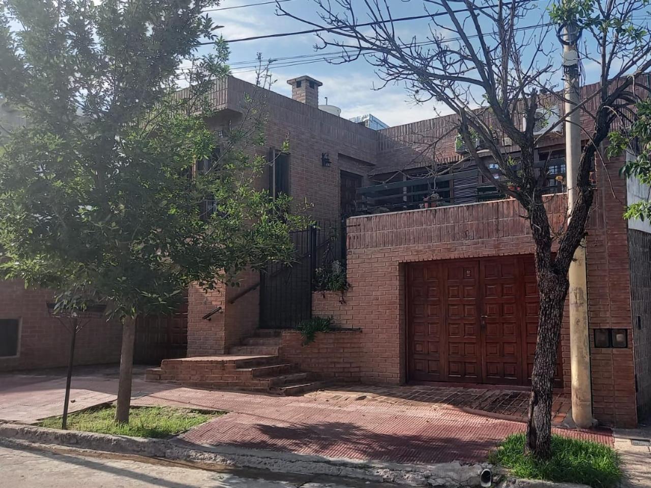 CASA AMPLIA Y CONFORTABLE