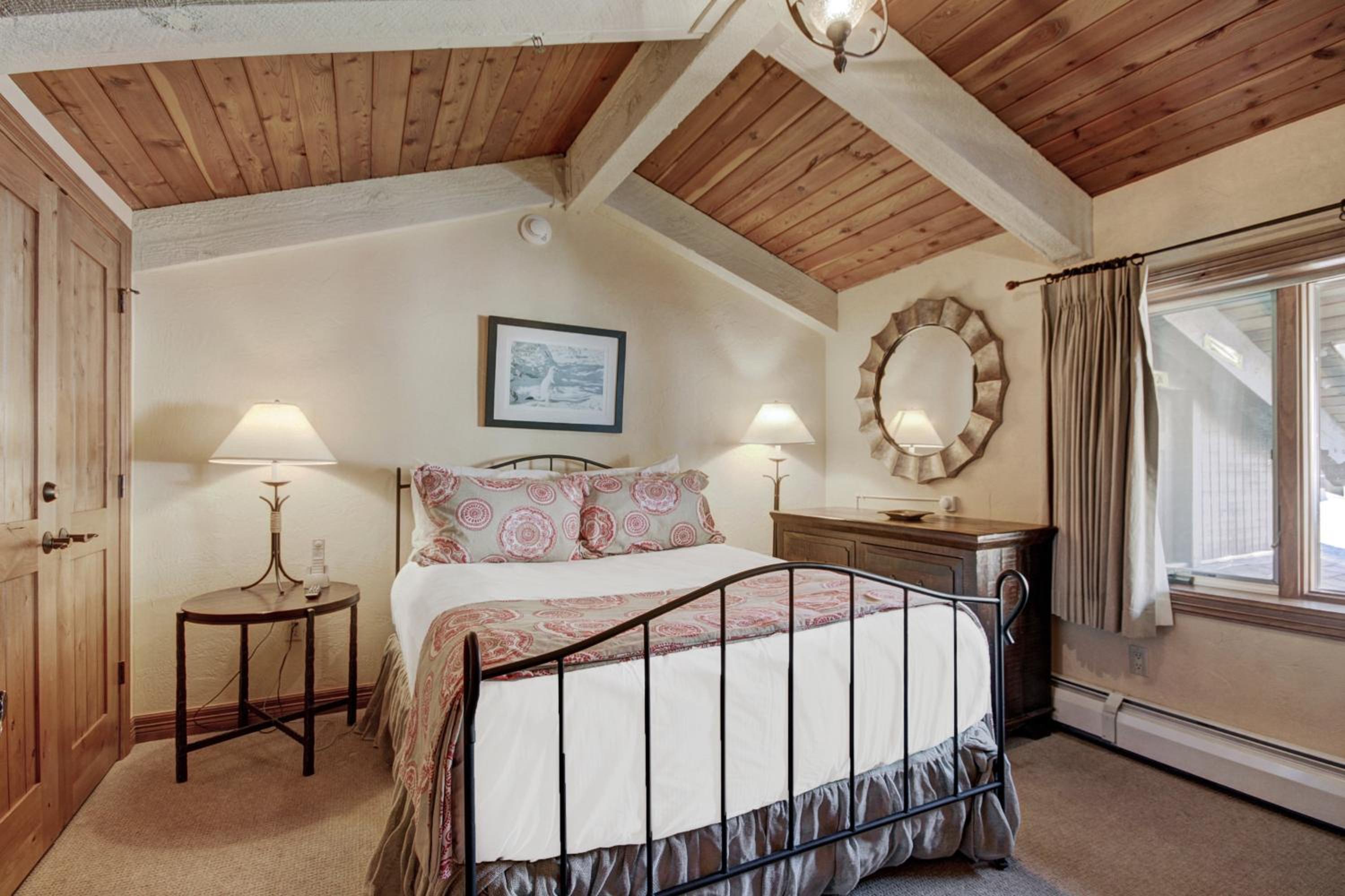 Lodge at Vail, A RockResort - Property Image 49