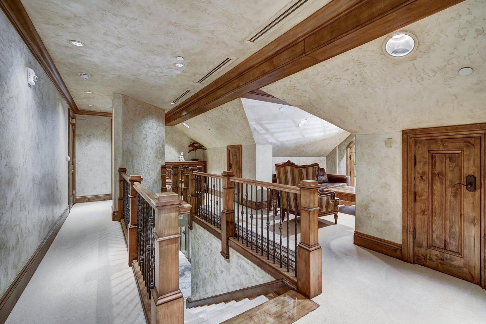 Lodge at Vail, A RockResort - Property Image 184