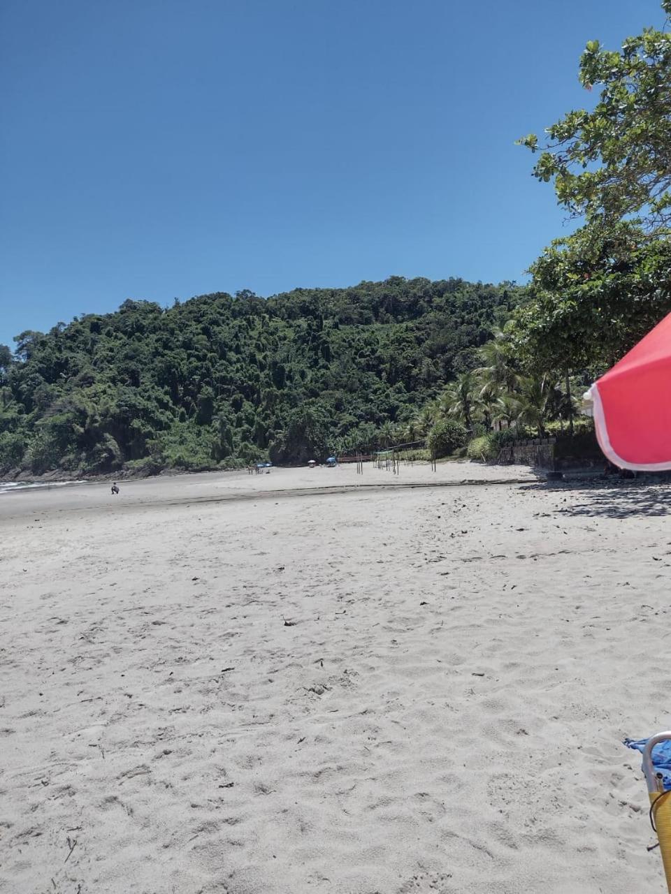 Flat charmoso na praia de Juquehy