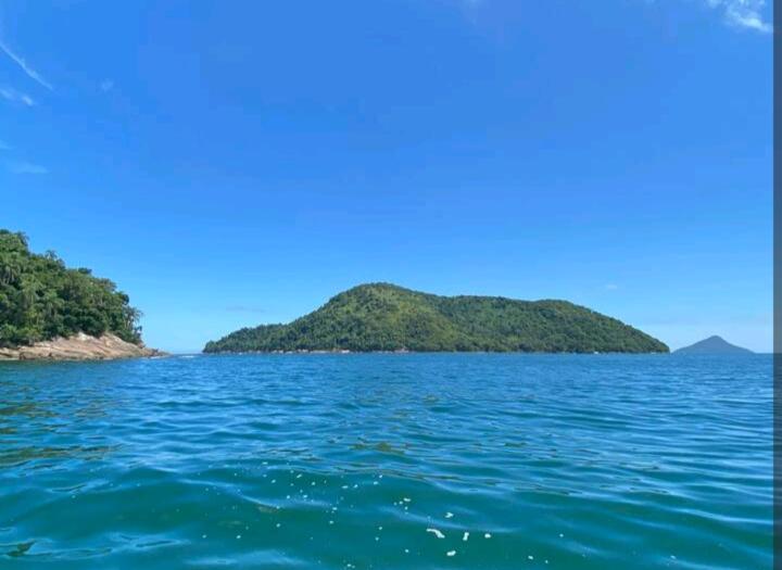 Flat charmoso na praia de Juquehy
