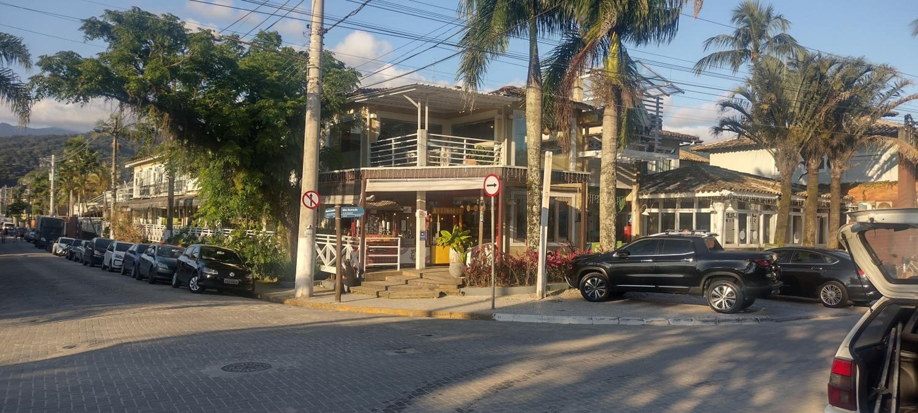 Flat charmoso na praia de Juquehy