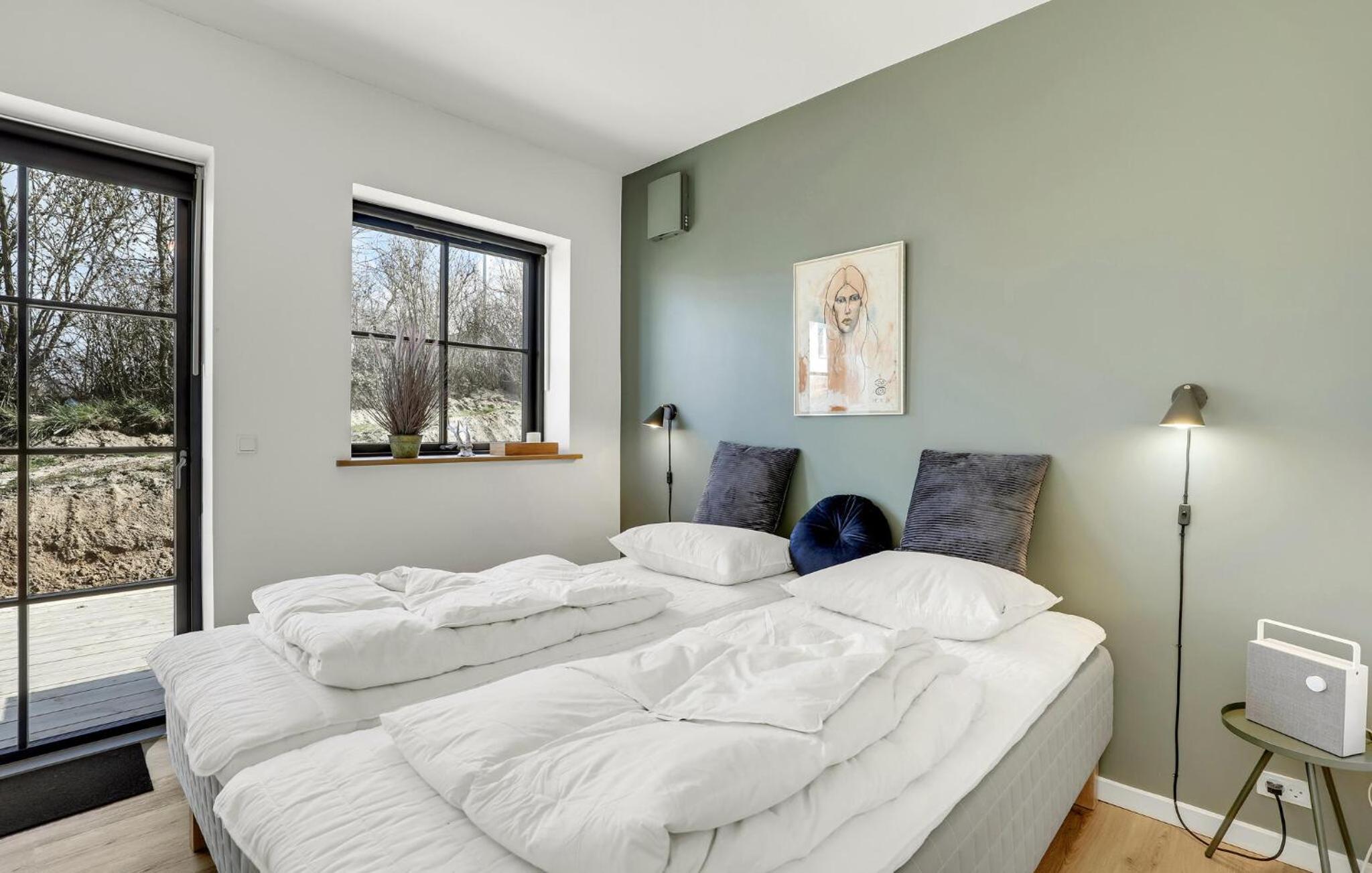 Awesome Home In Svaneke With Kitchen