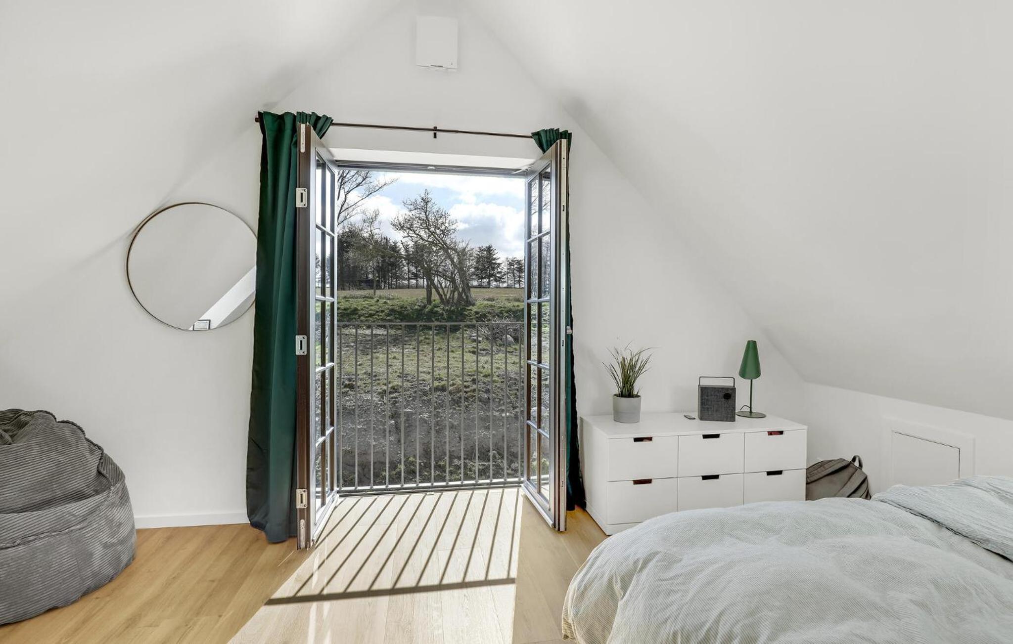 Awesome Home In Svaneke With Kitchen