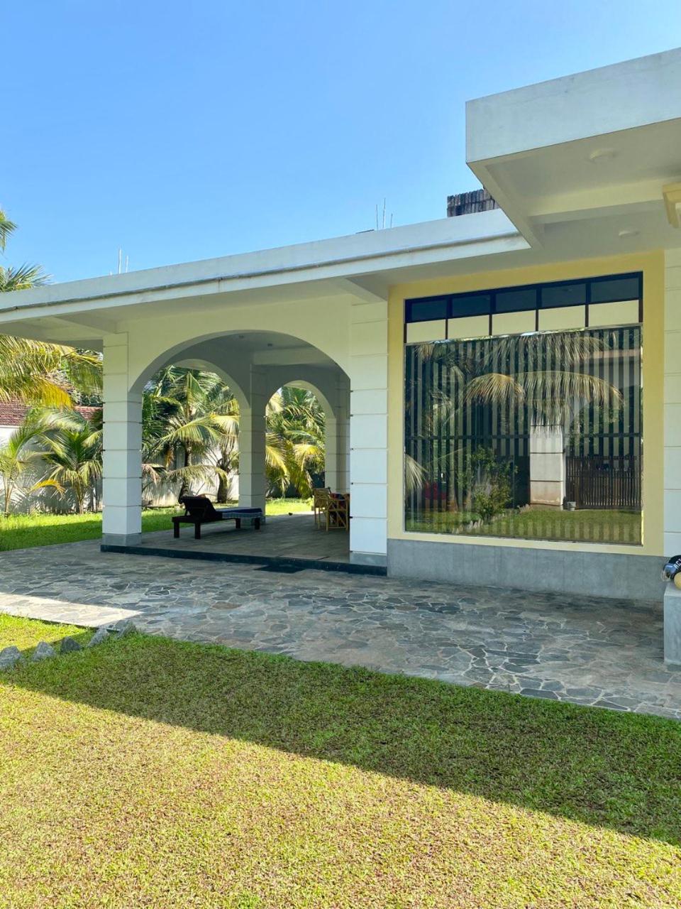 Villa La more