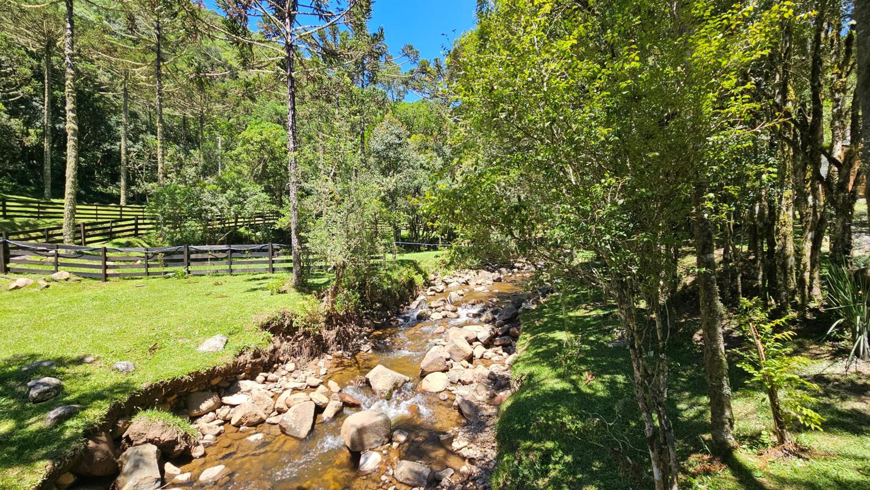 Chalé Refúgio das Pedras Ecohouse