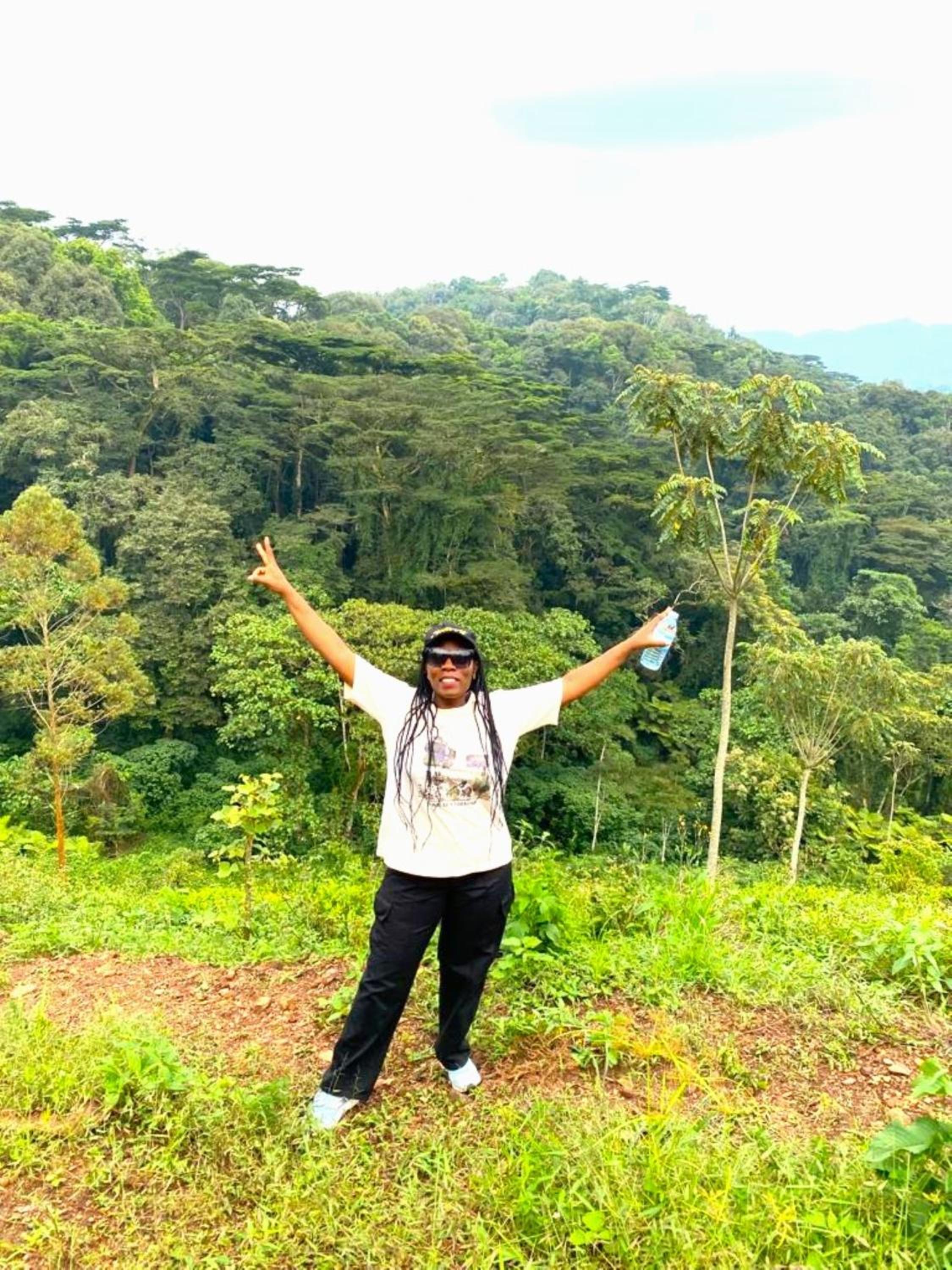 Bwindi Neckview Lodge