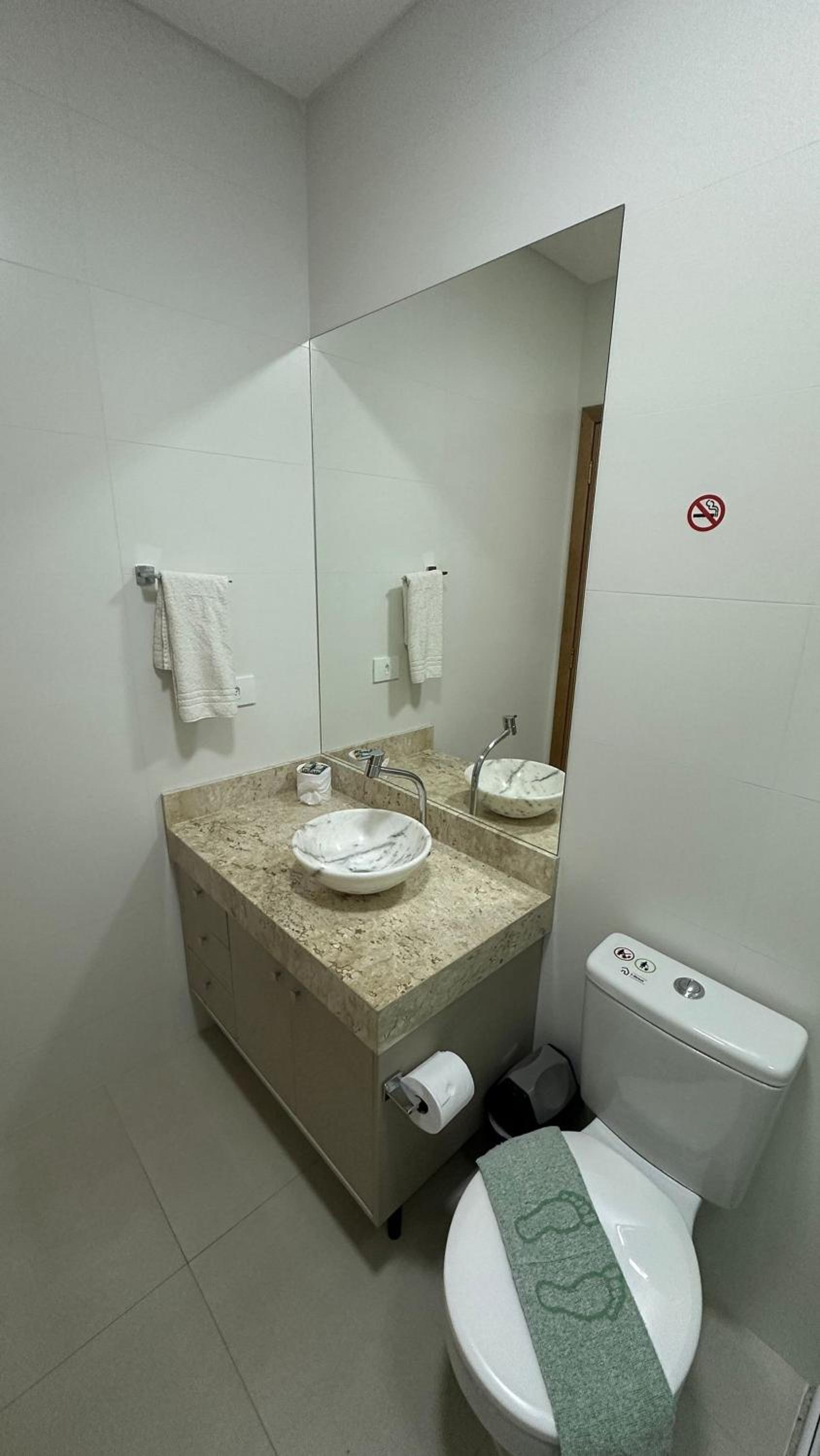 Apartamento em prédio residencial em FOZ DO IGUAÇU