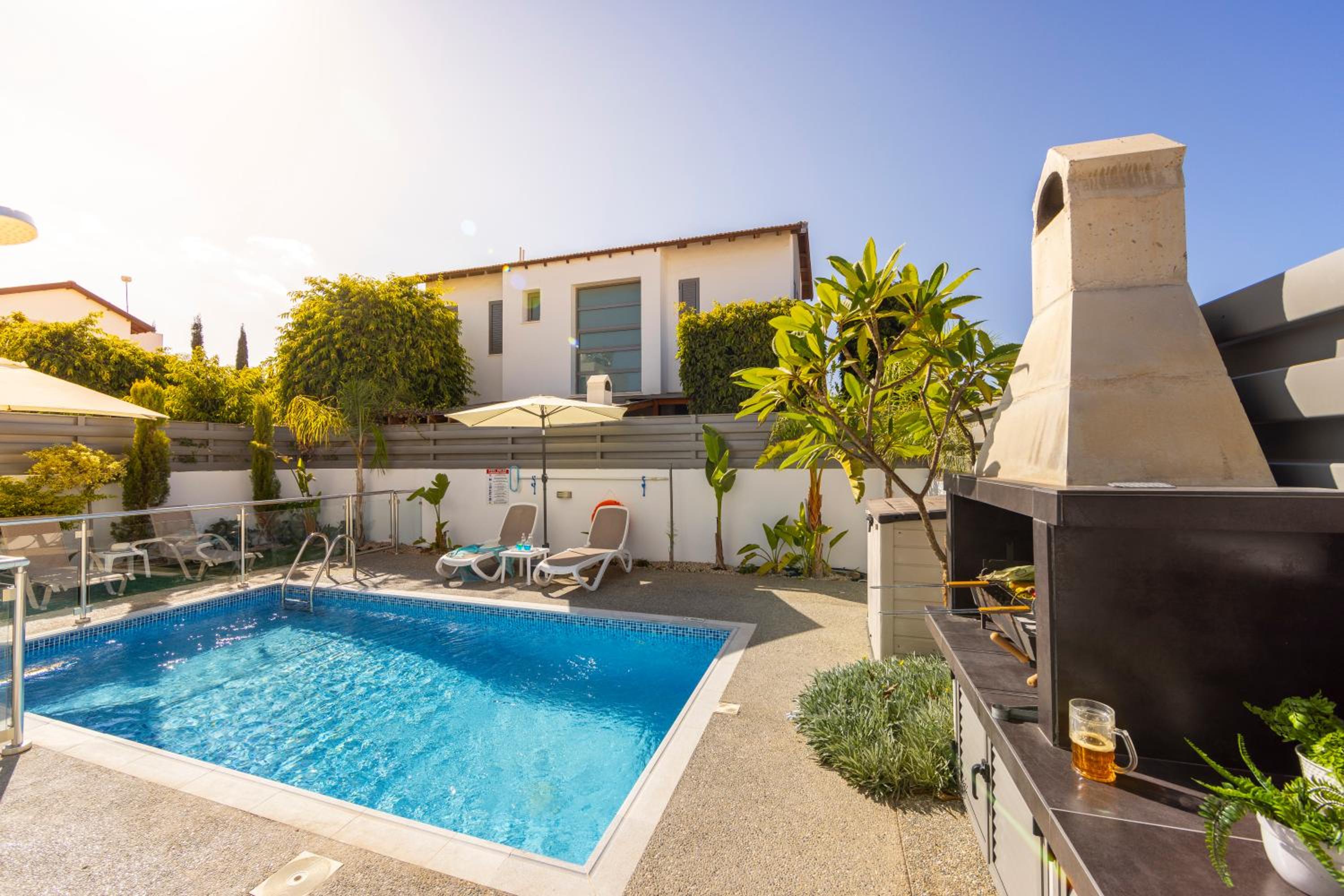 Accomoteleia Blue Villa