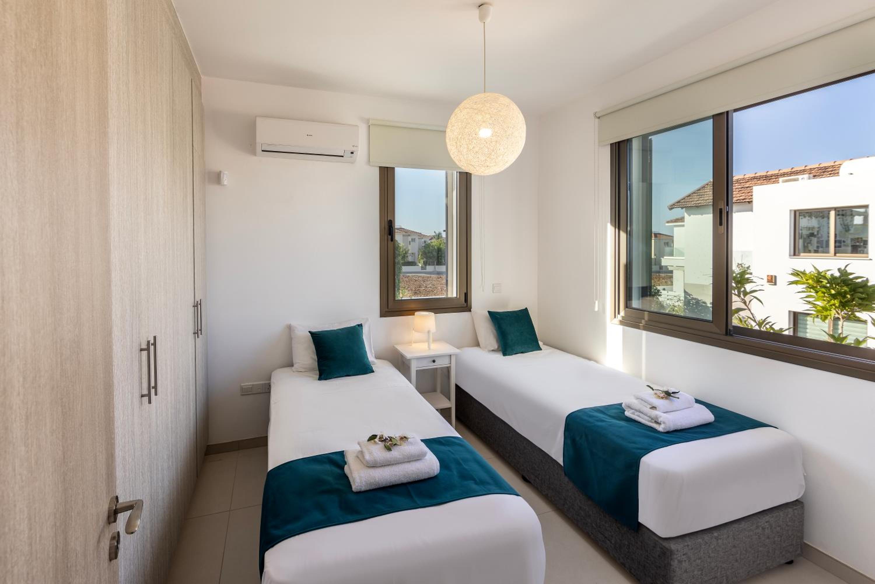 Accomoteleia Blue Villa