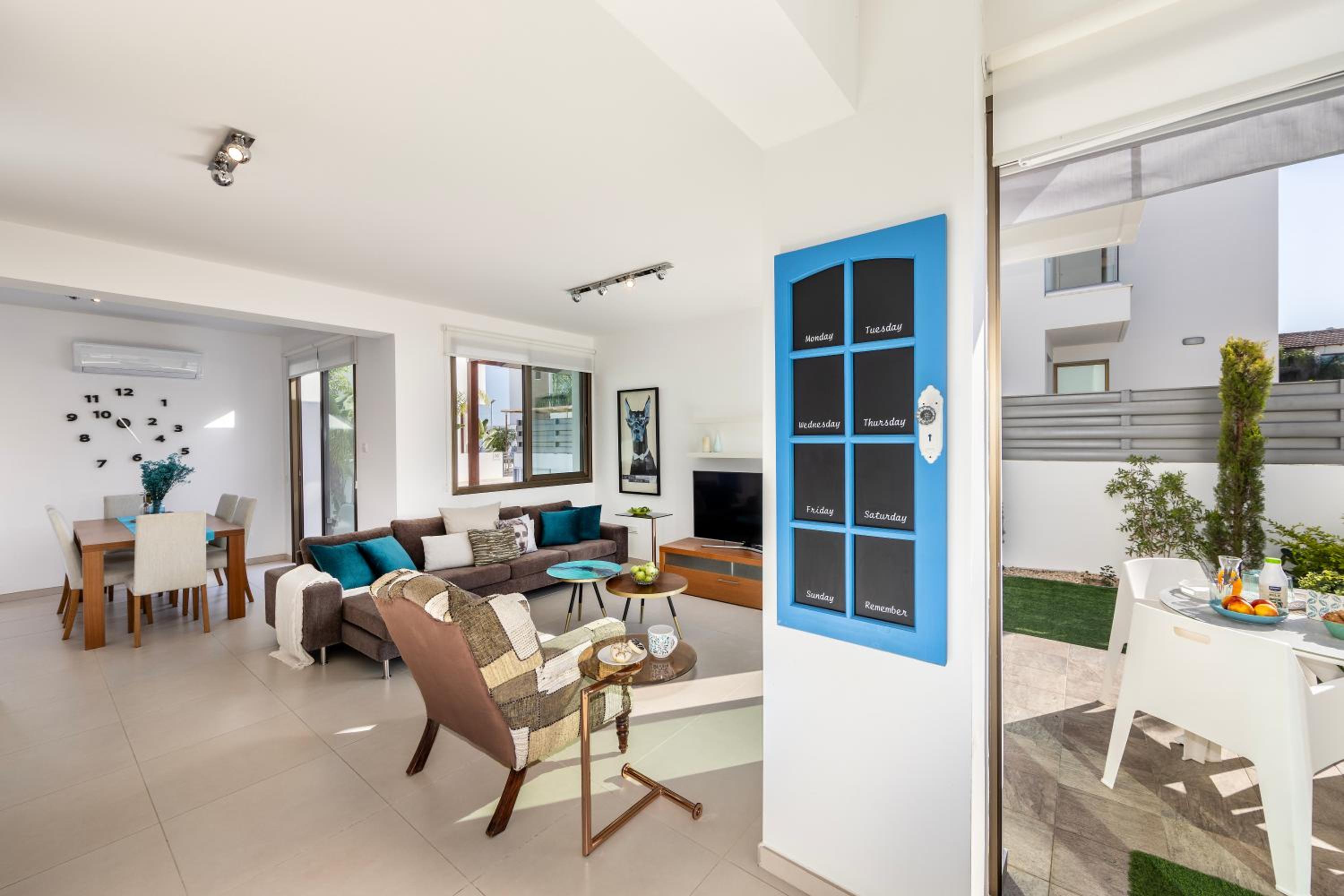 Accomoteleia Blue Villa
