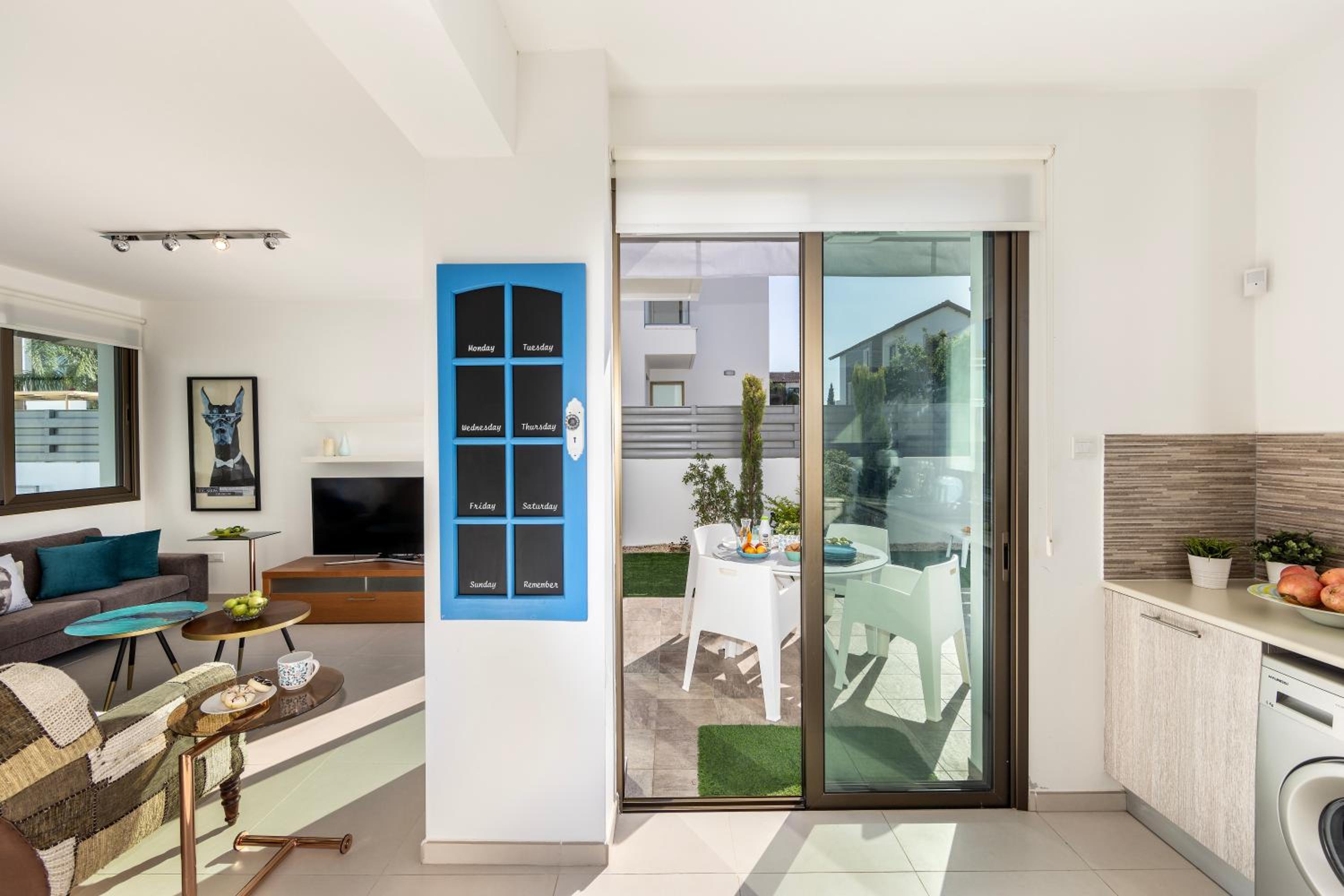 Accomoteleia Blue Villa