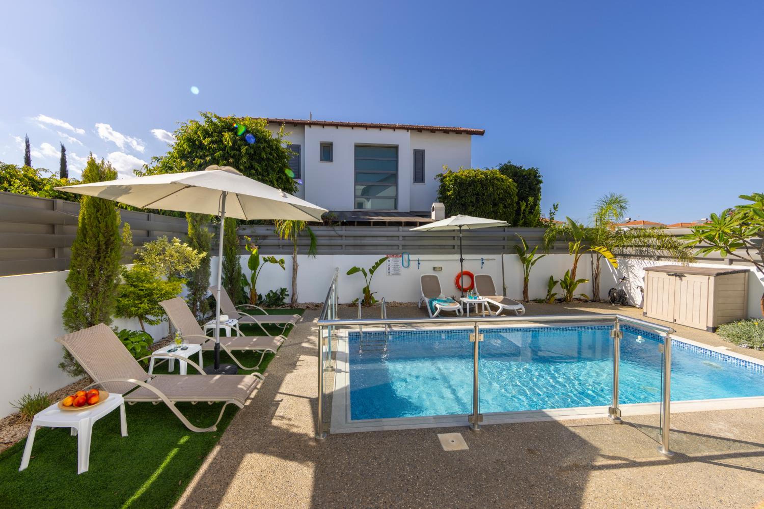 Accomoteleia Blue Villa