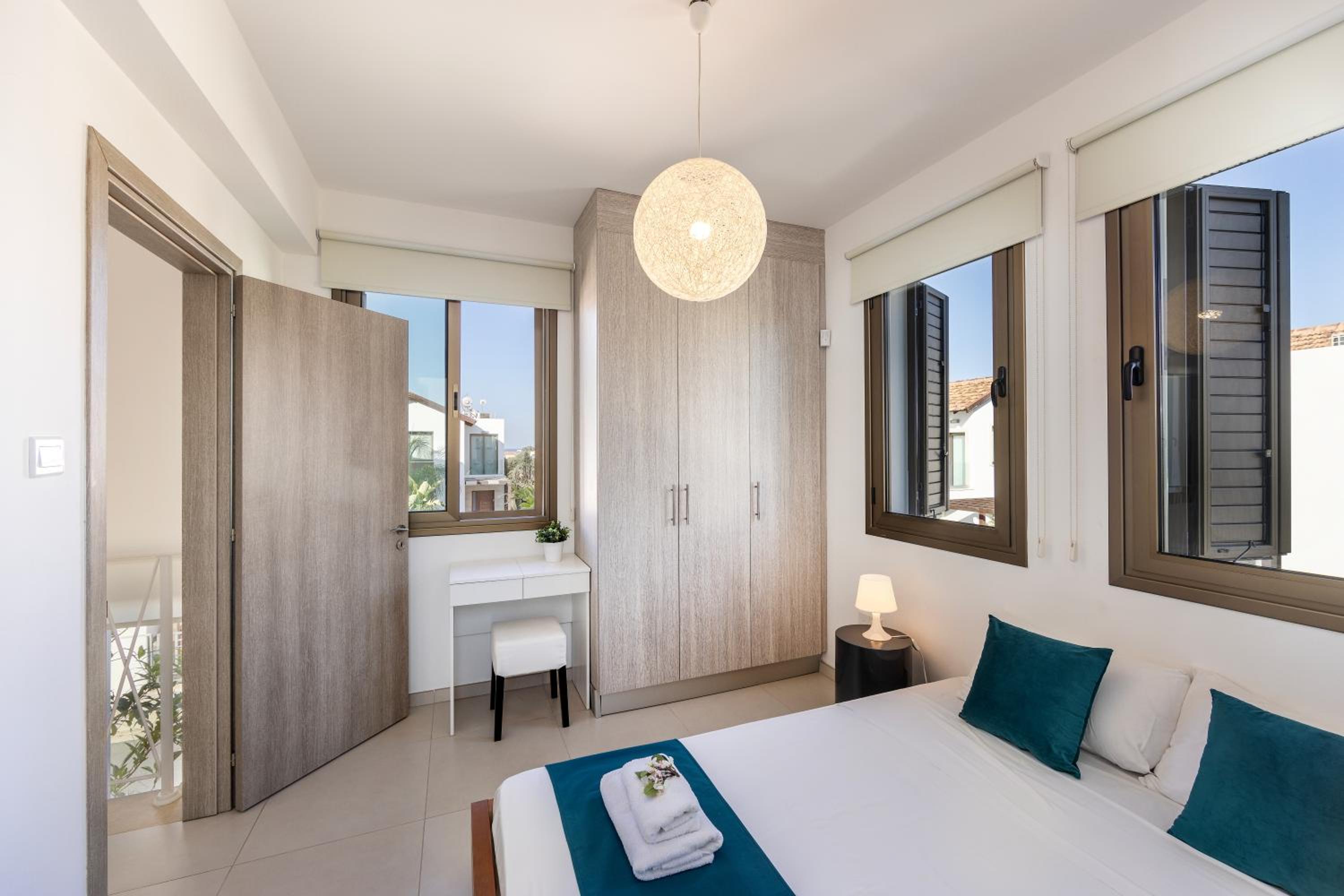 Accomoteleia Blue Villa