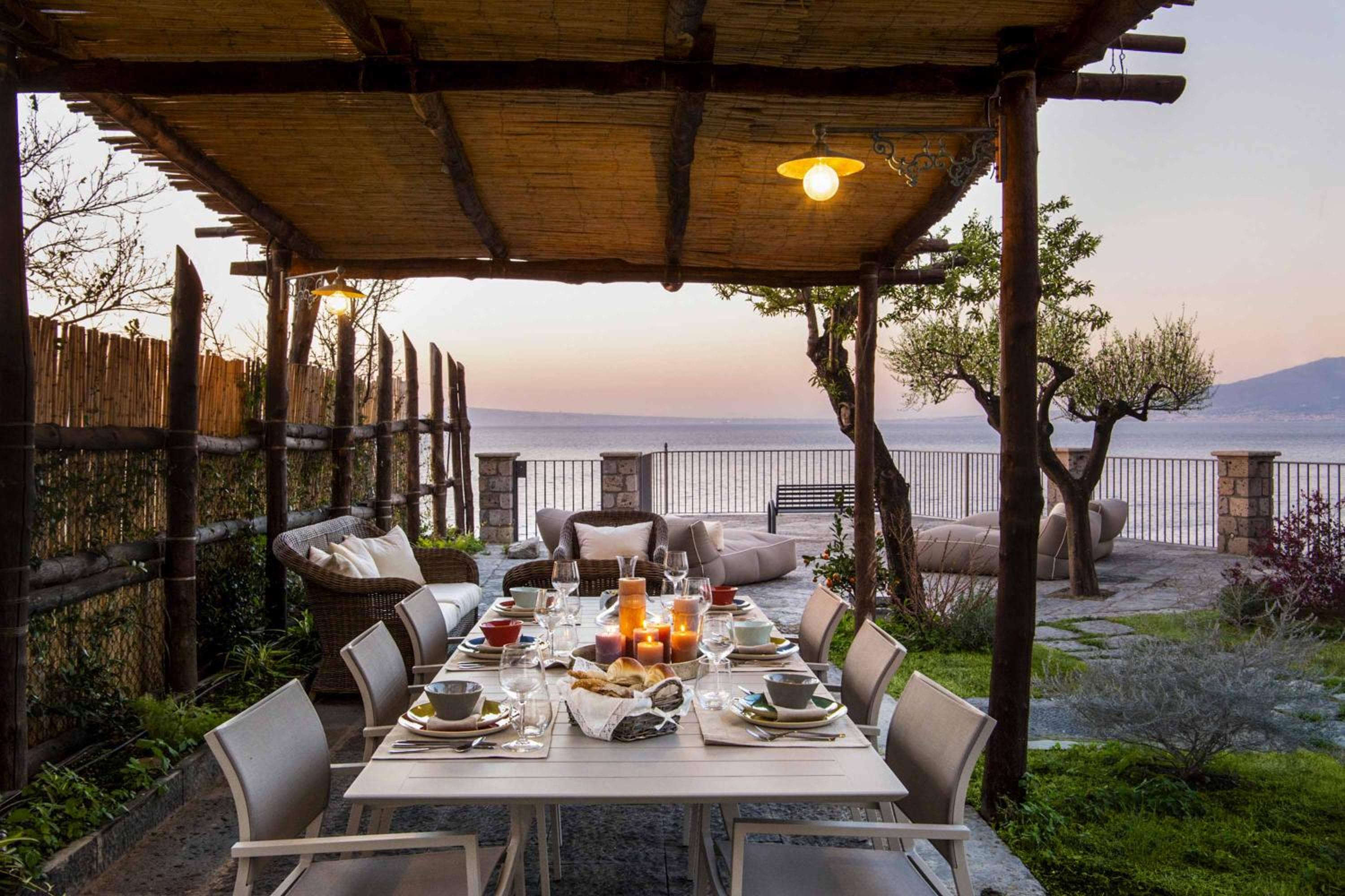 Cliffside Manor