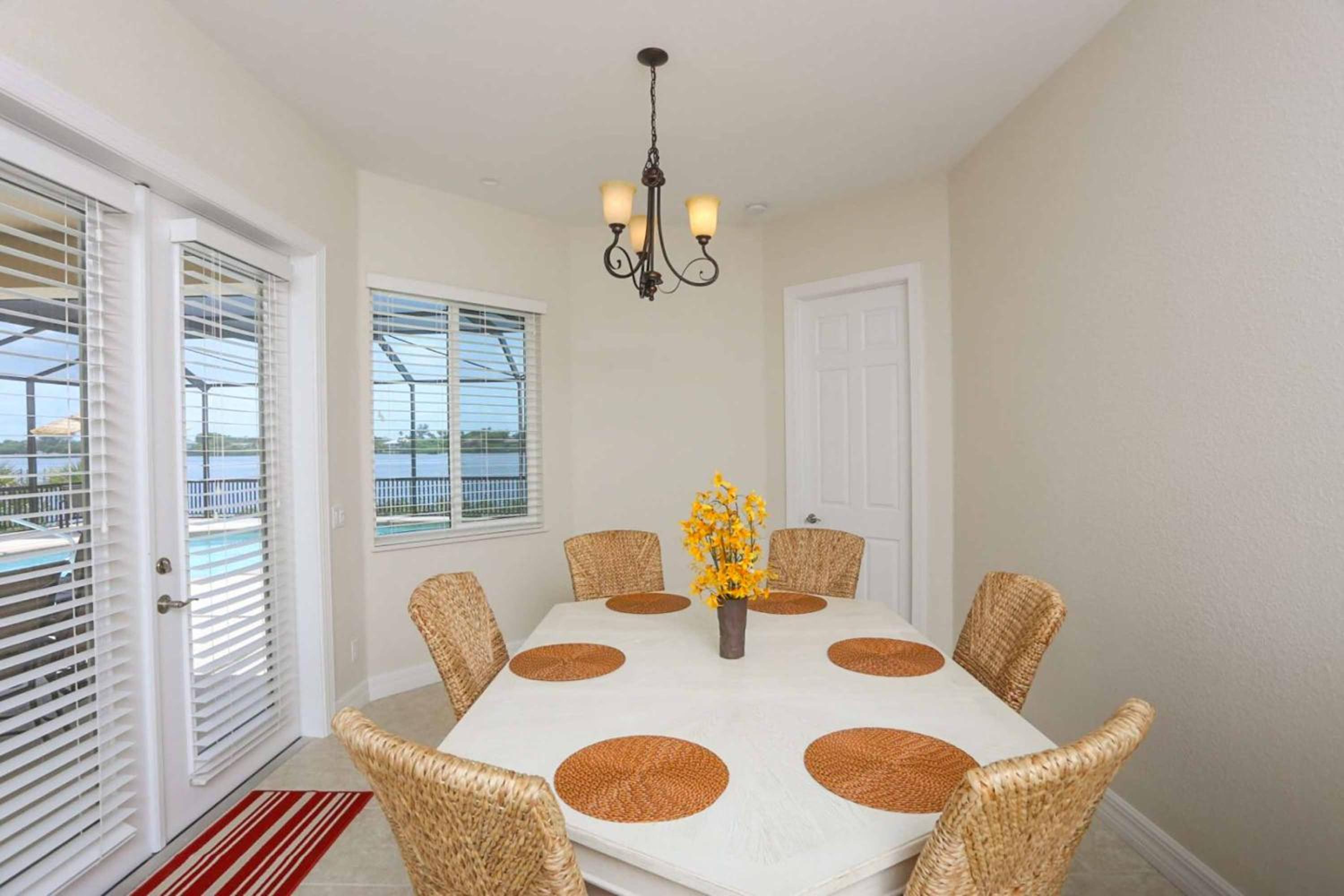 Villa Lemon Bayshore