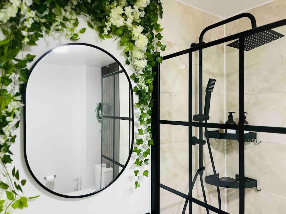 Hidden Oasis Comfy Studio in New Cross London
