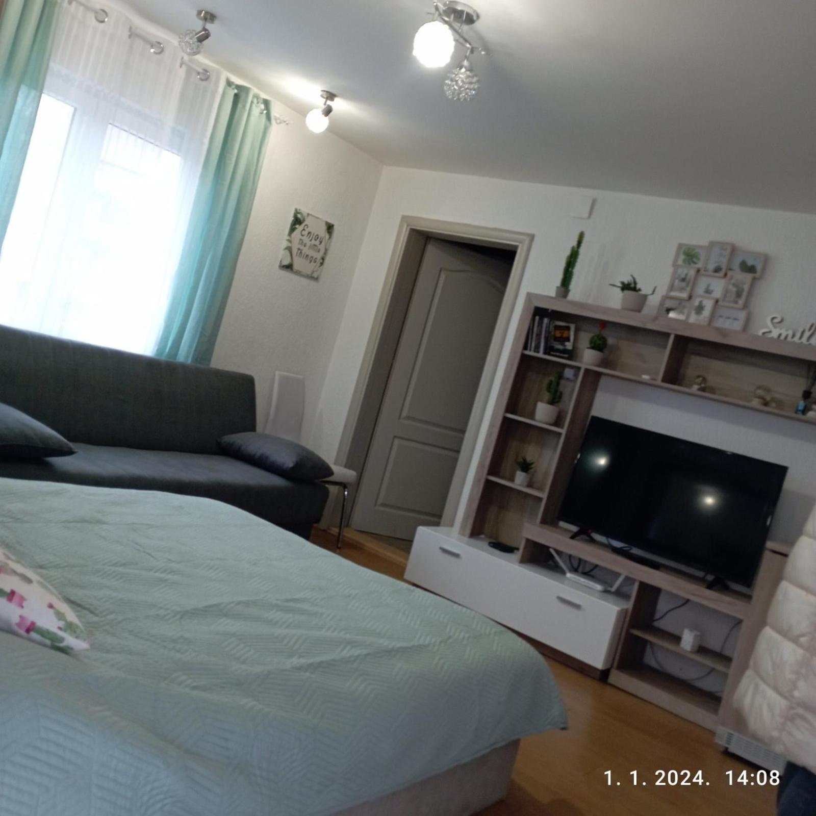 Apartman Happy 3 view 4