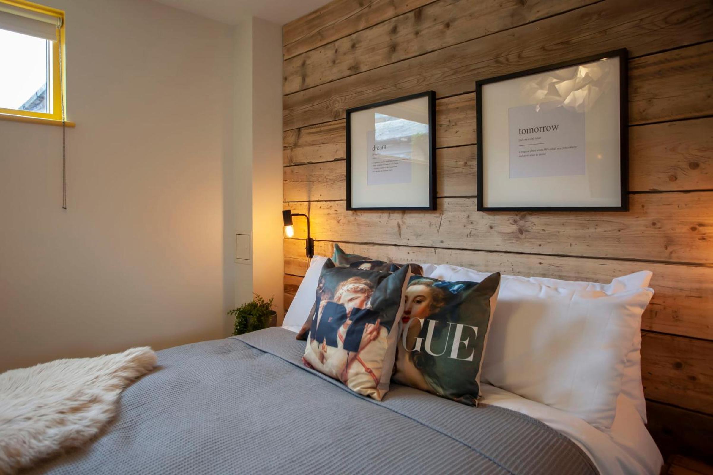 higgihaus Cabot Mews #36 Fantastic Central Location view 4