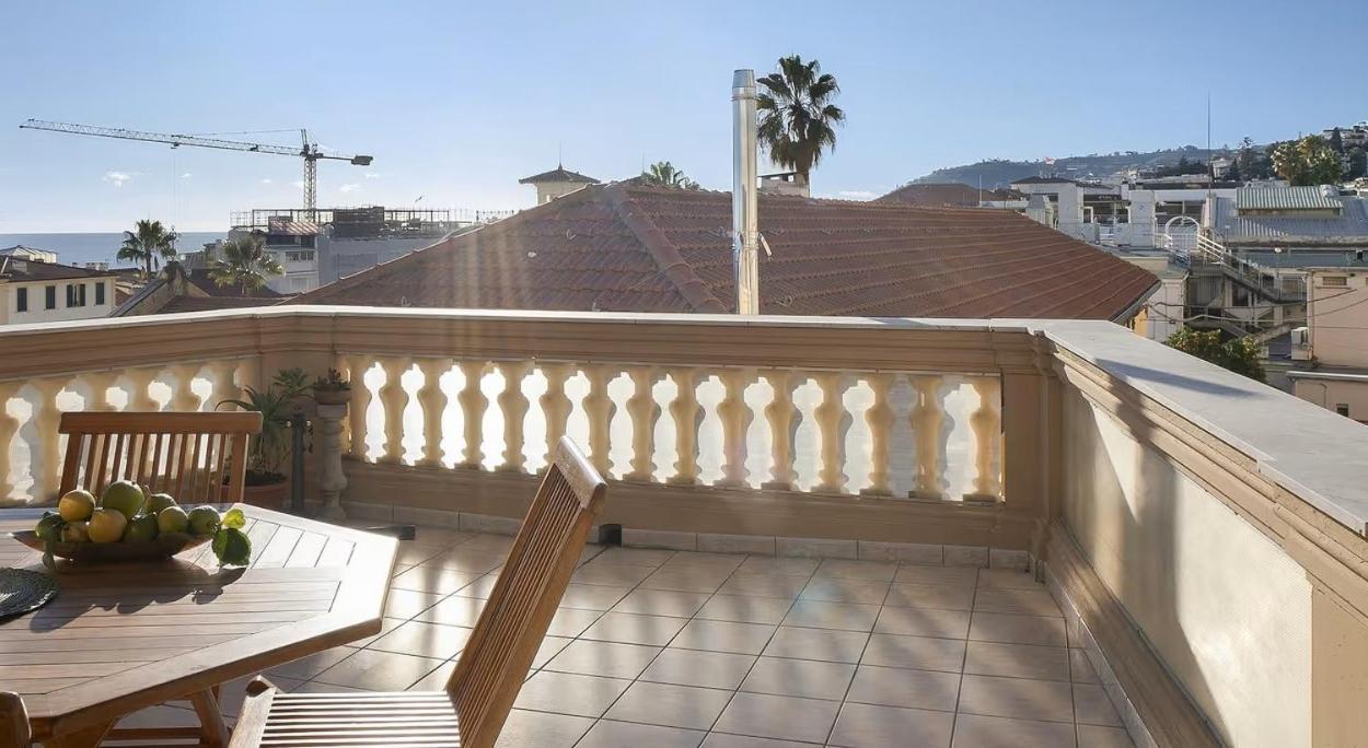 Linusa Home view 5